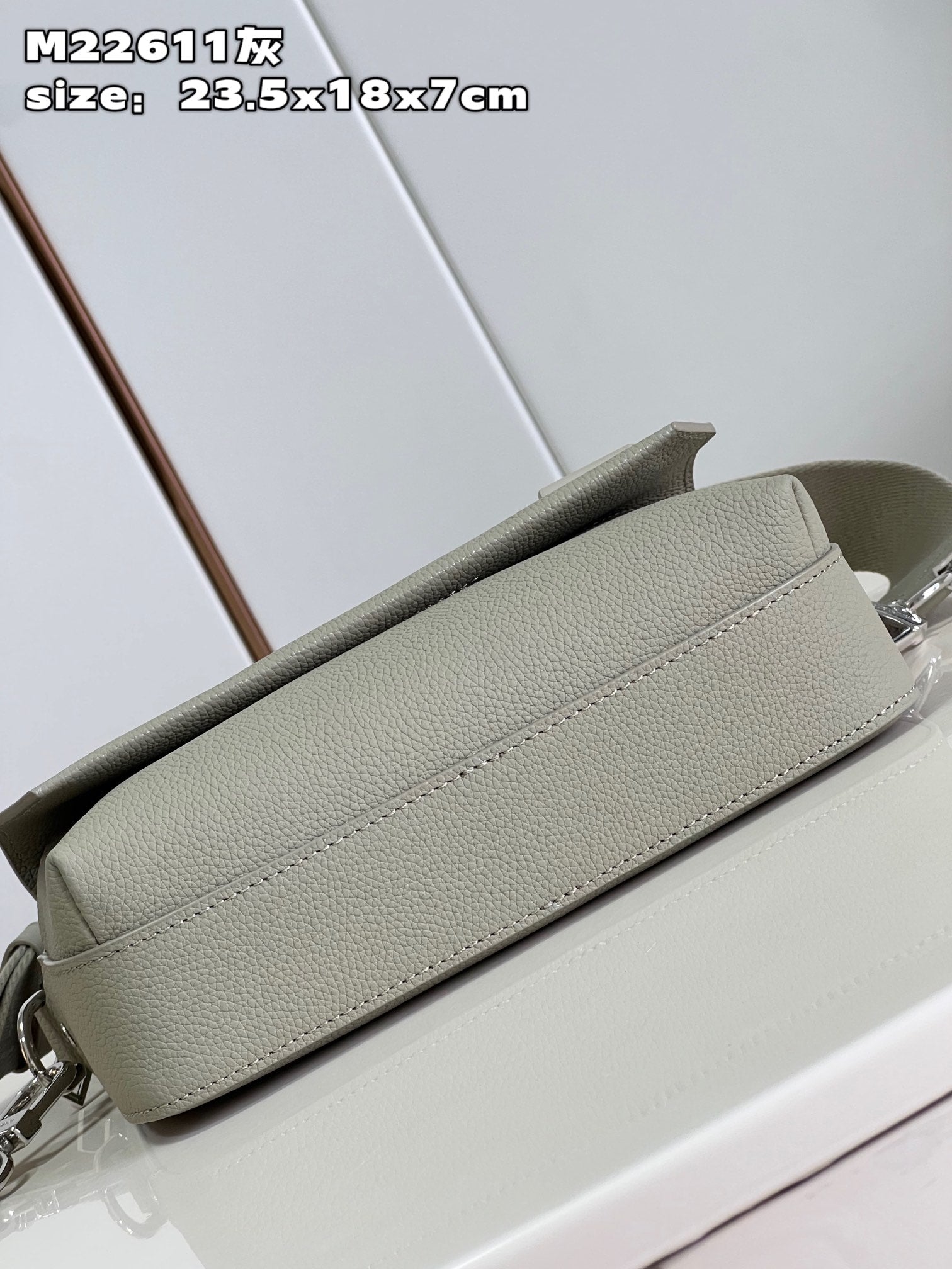 LuxluxHouse Best Quality Bags Louis Vuitton Men