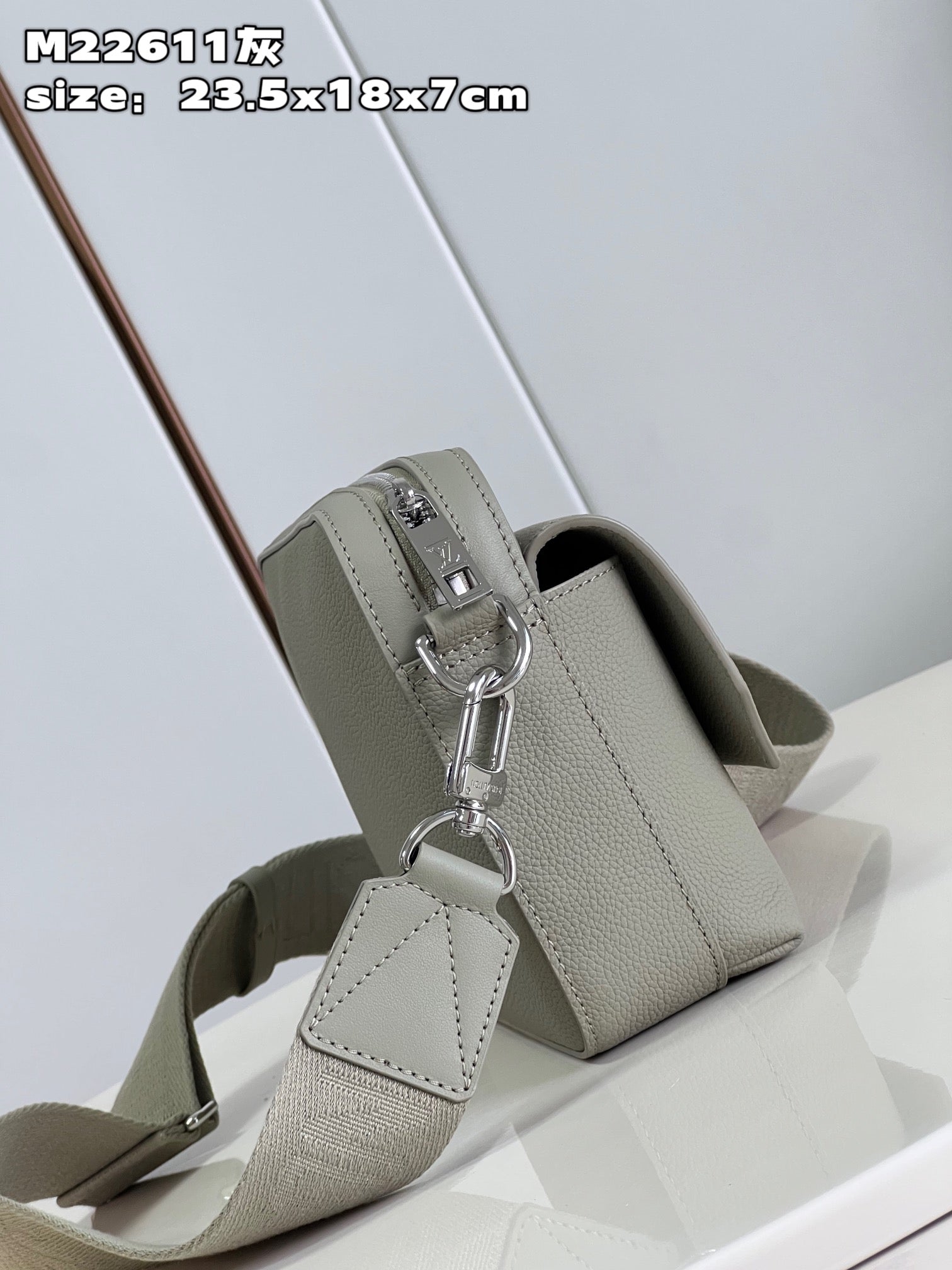 LuxluxHouse Best Quality Bags Louis Vuitton Men