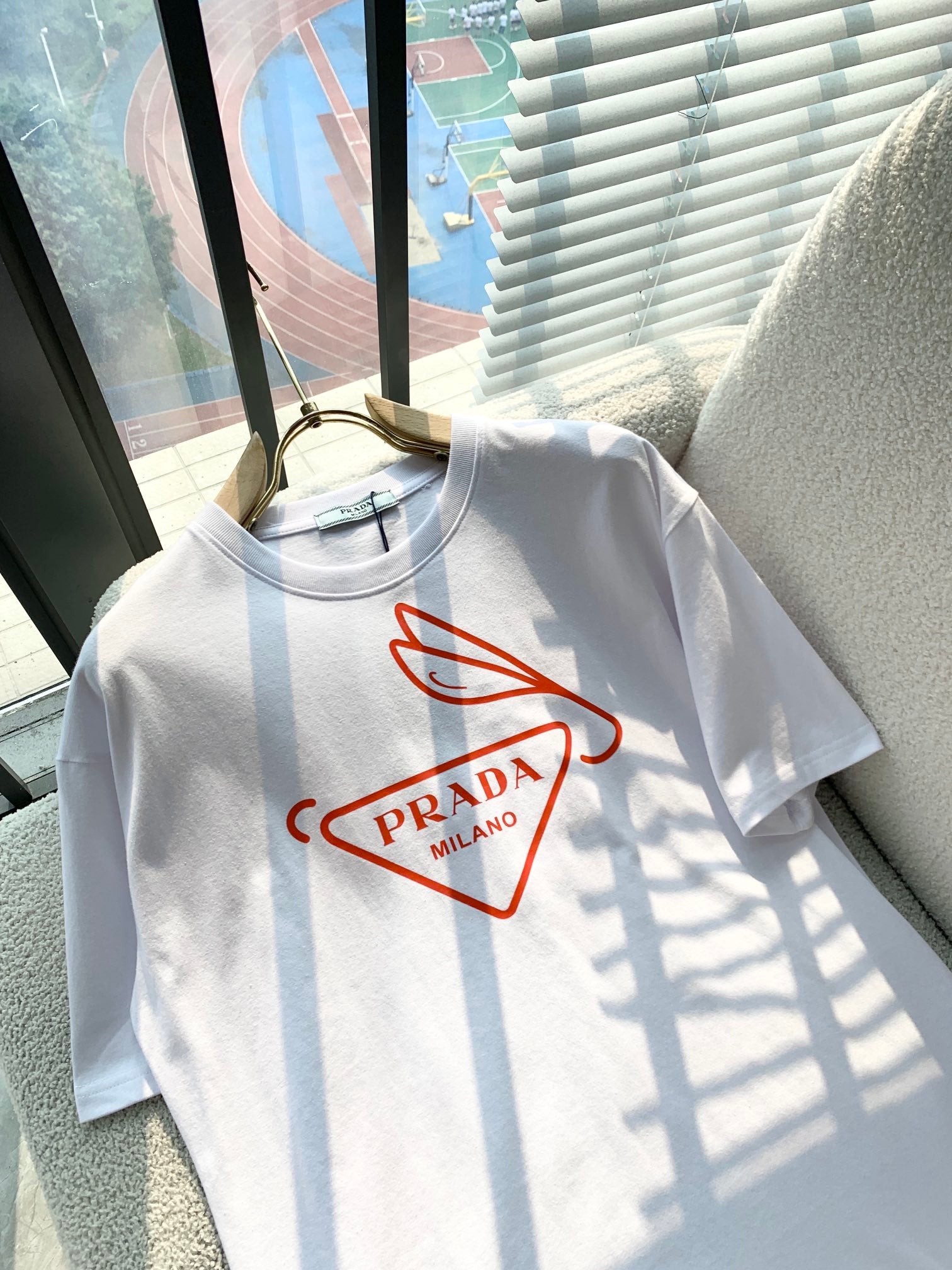LuxluxHouse Best Quality Clothes T-shirt Louis Vuitton