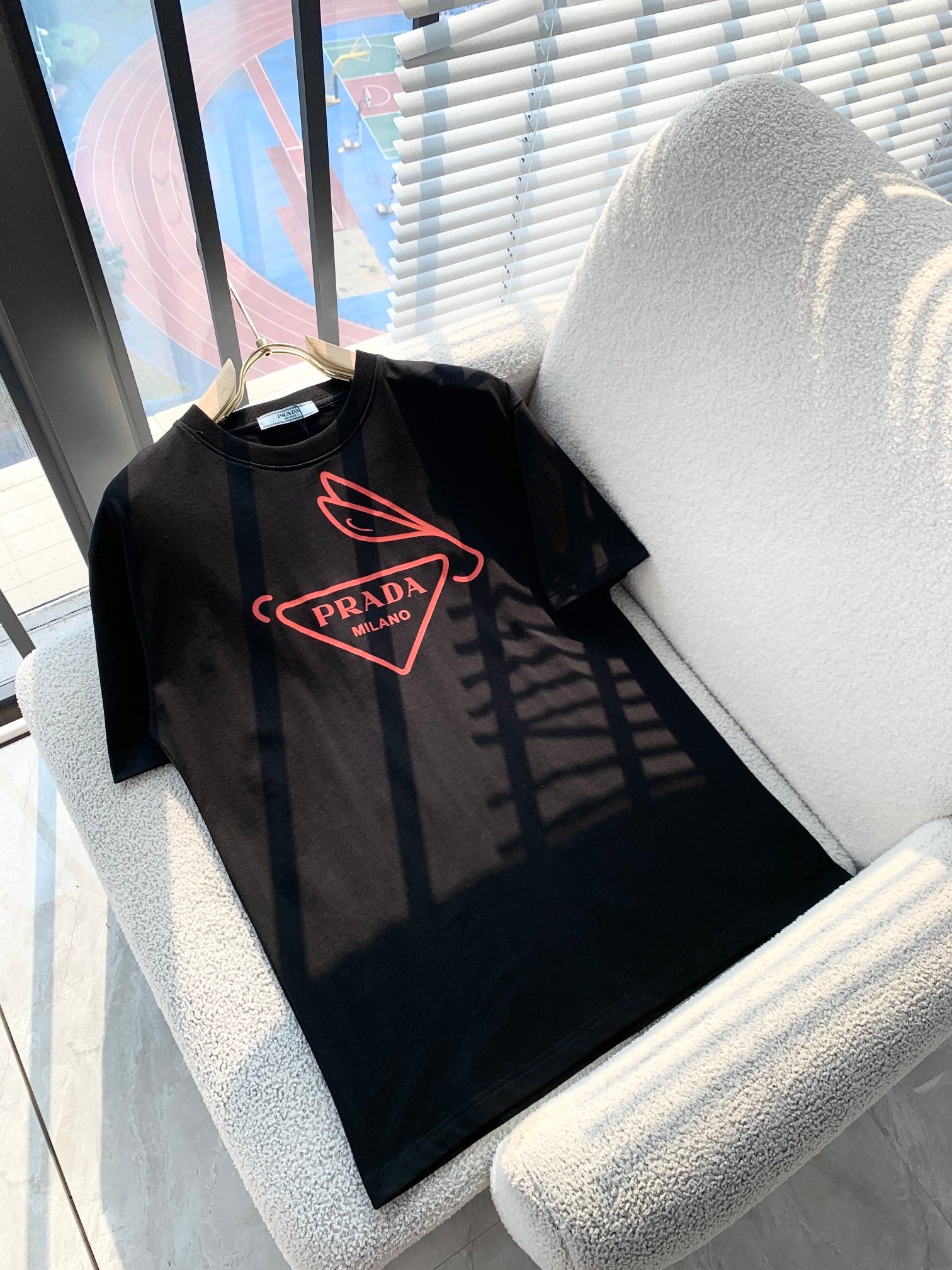 LuxluxHouse Best Quality Clothes T-shirt Prada