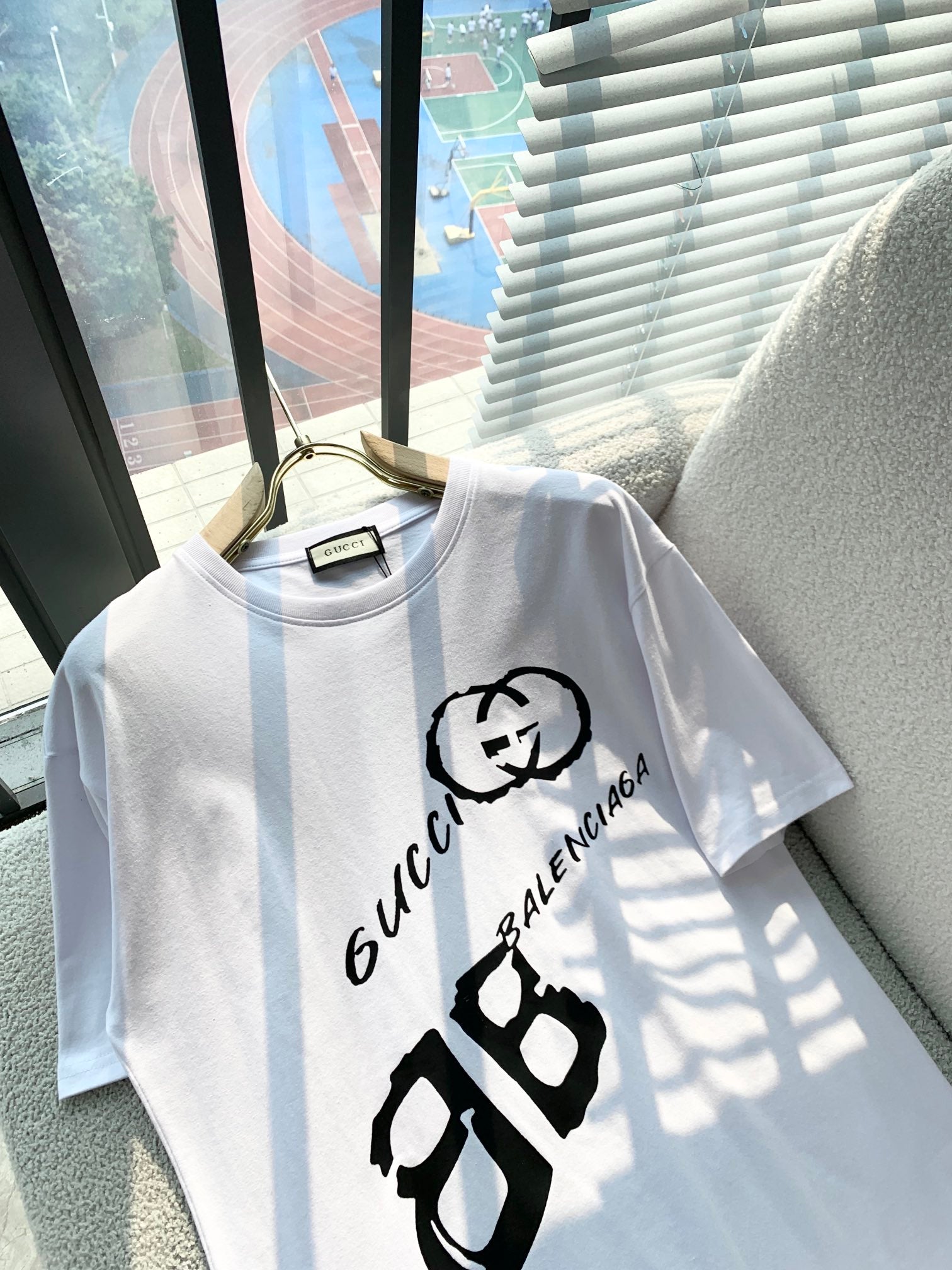 LuxluxHouse Best Quality Clothes T-shirt Louis Vuitton