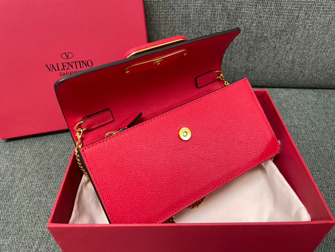 LuxluxHouse Best Quality Bags Valentino Women