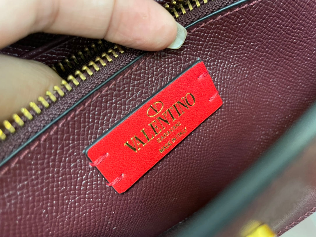 LuxluxHouse Best Quality Bags Valentino Women