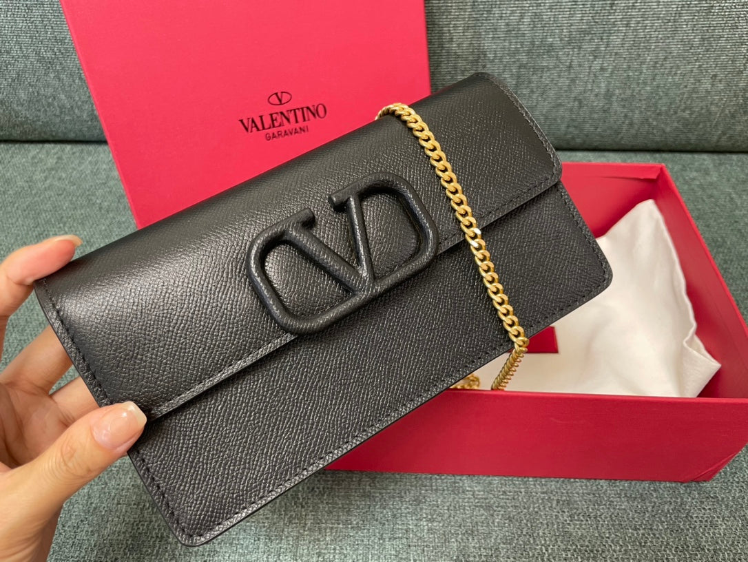 LuxluxHouse Best Quality Bags Valentino Women