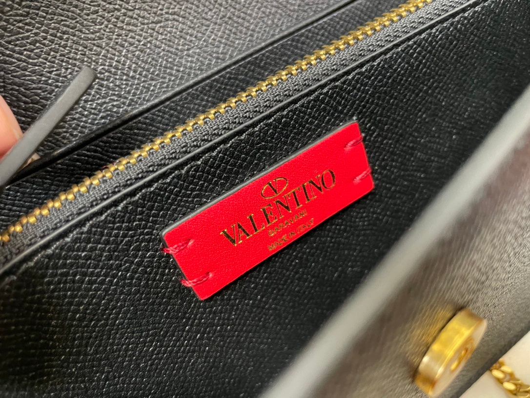 LuxluxHouse Best Quality Bags Valentino Women