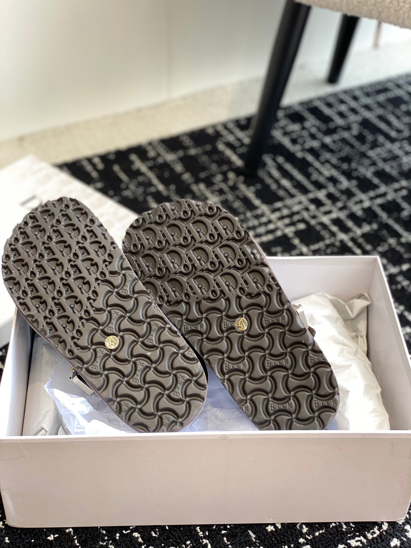 LuxluxHouse Best Quality Sandals Dior