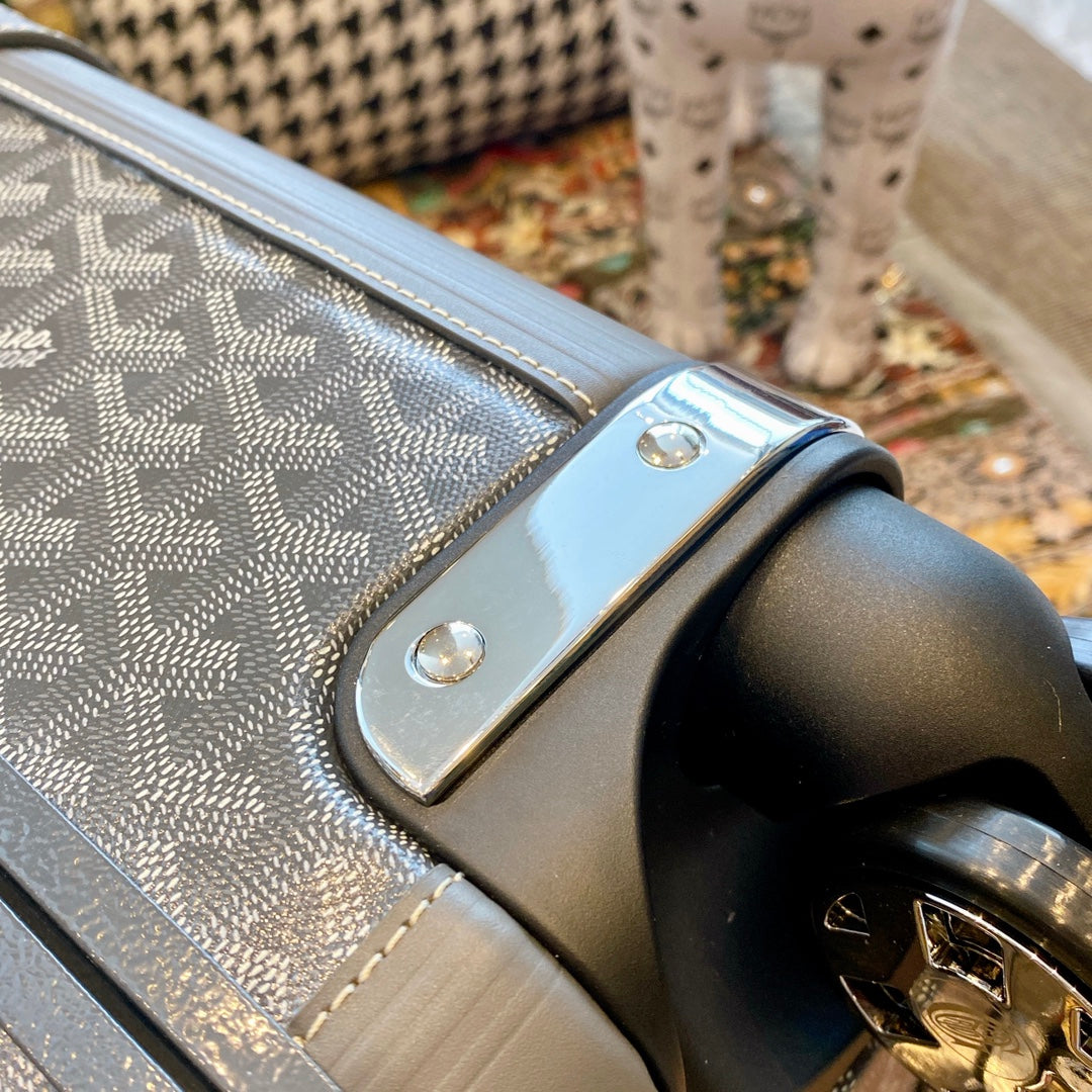 LuxluxHouse Best Quality Bags Luggage