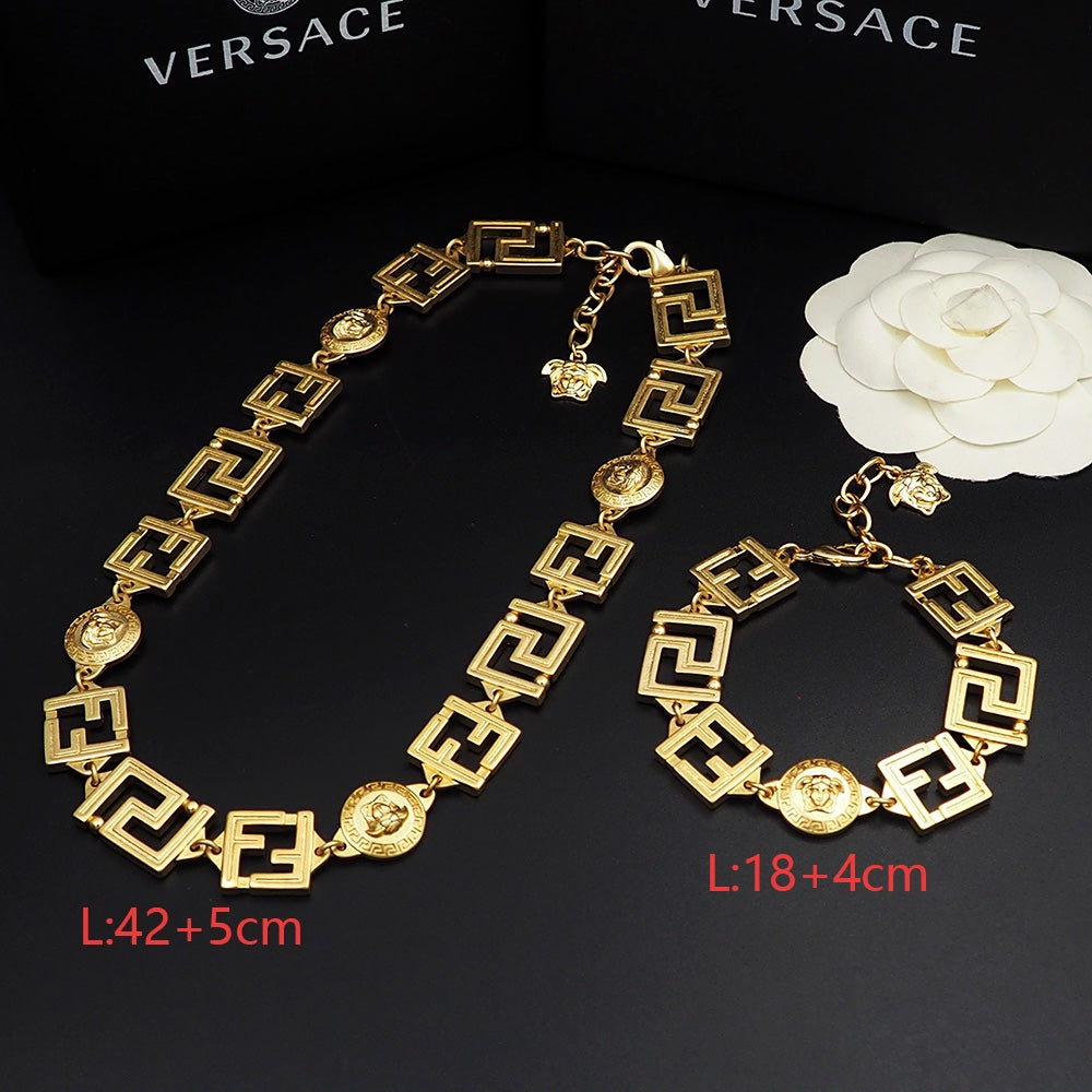 LuxluxHouse Best Quality Accessories Versace
