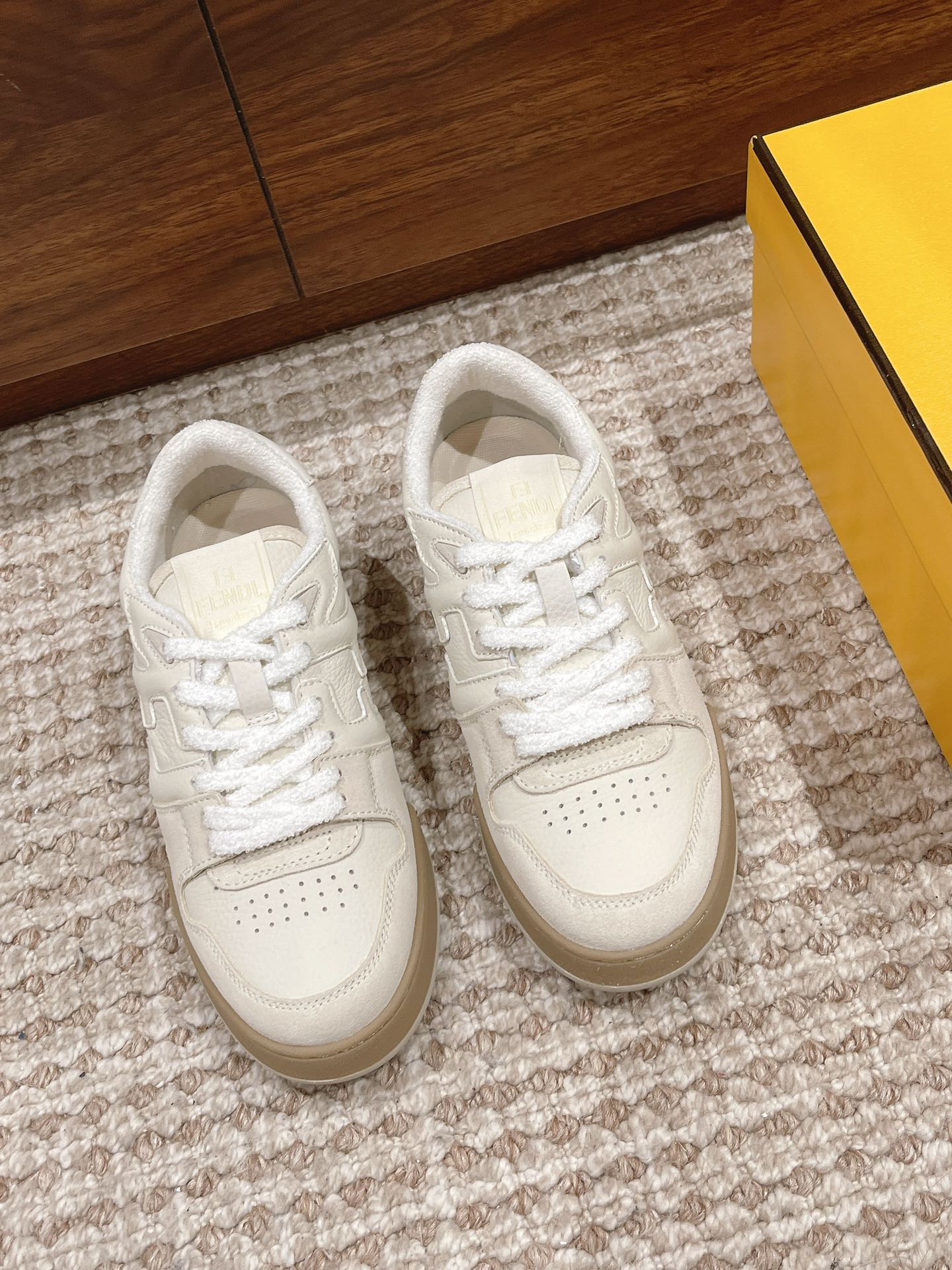 LuxluxHouse Best Quality Fendi Women Shoes