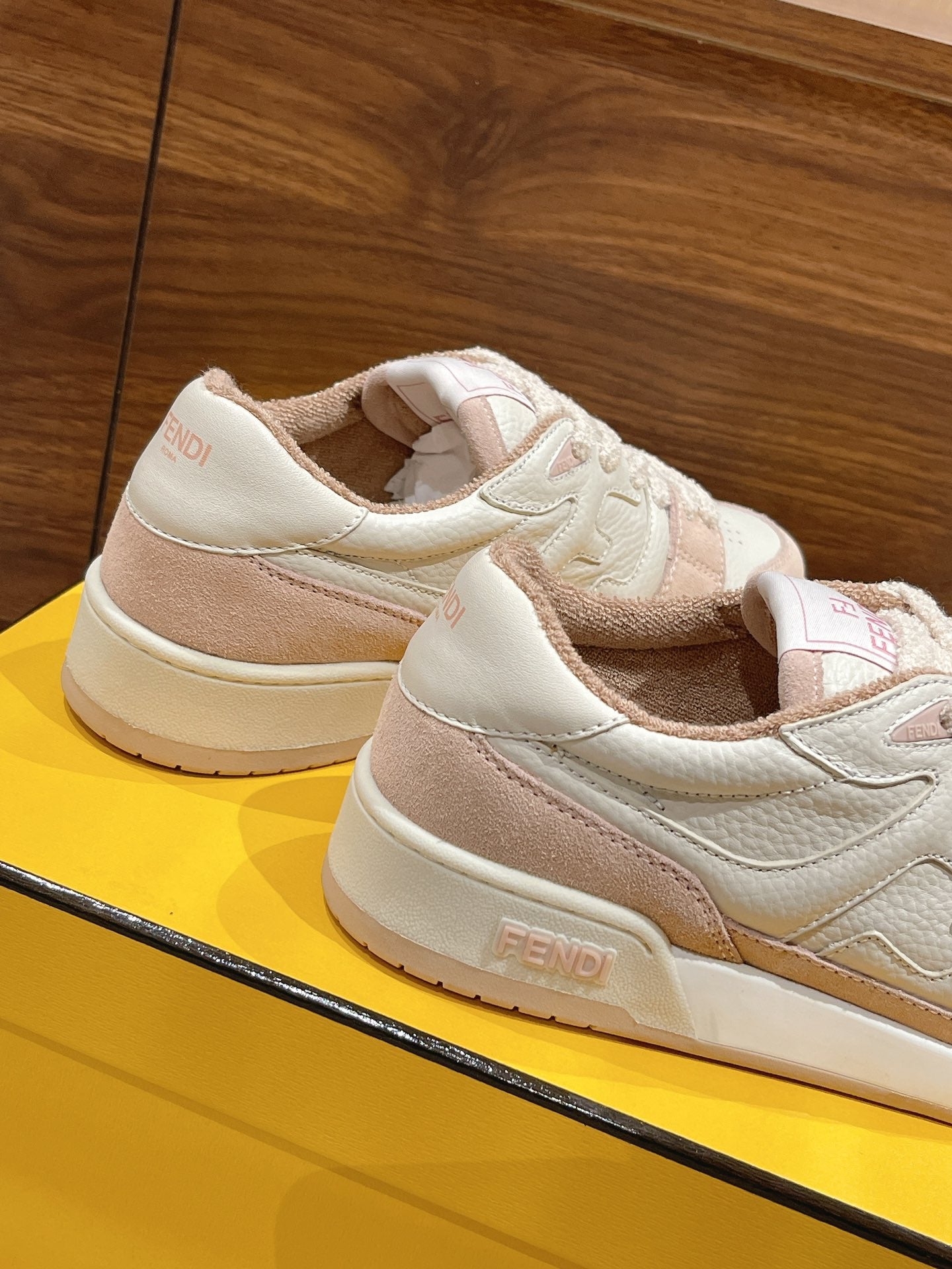 LuxluxHouse Best Quality Fendi Women Shoes