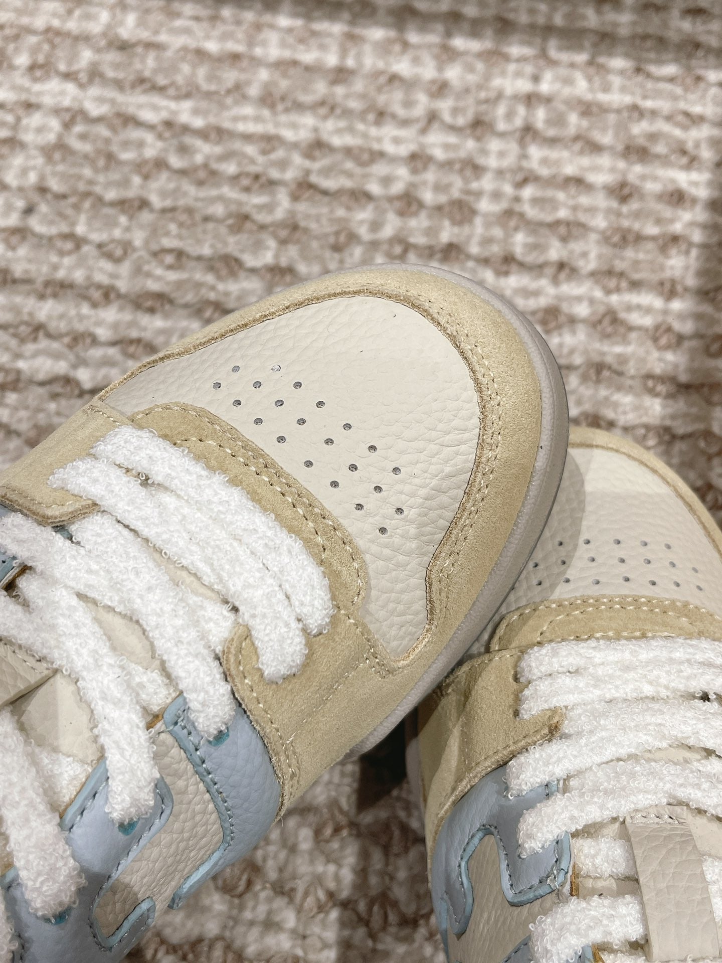 LuxluxHouse Best Quality Fendi Women Shoes