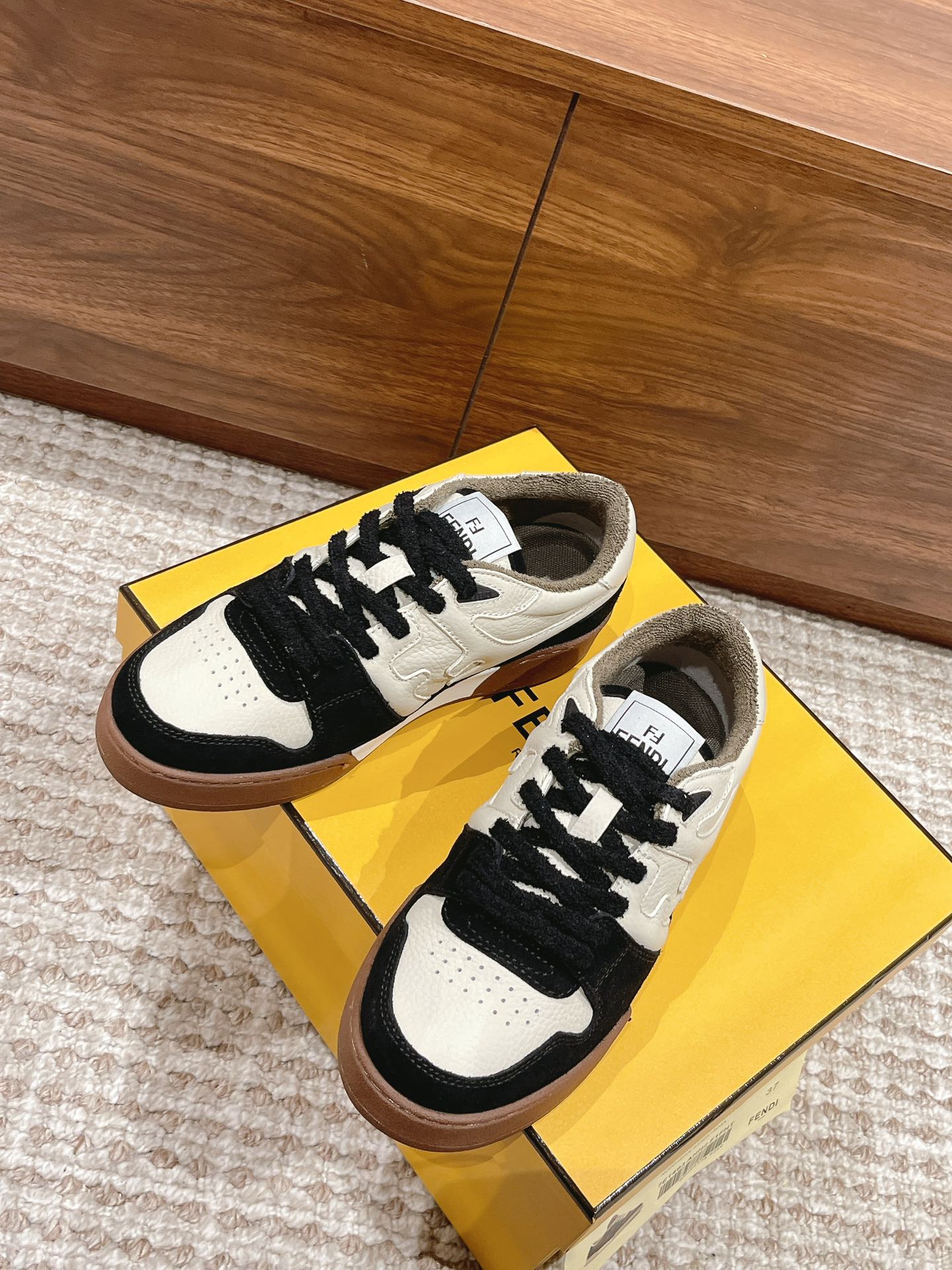 LuxluxHouse Best Quality Fendi Women Shoes