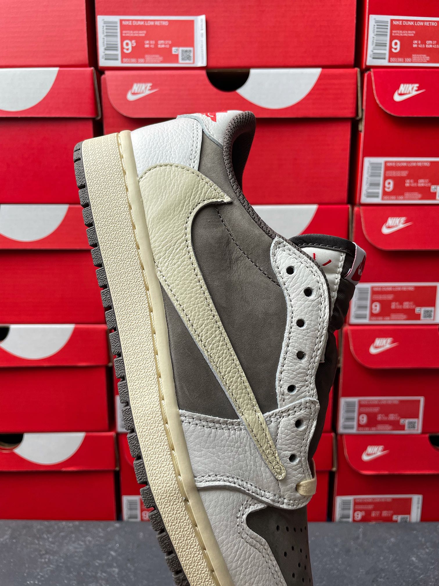 FK Batch-Air Jordan 1 × Travis Scott “ Reverse Mocha”