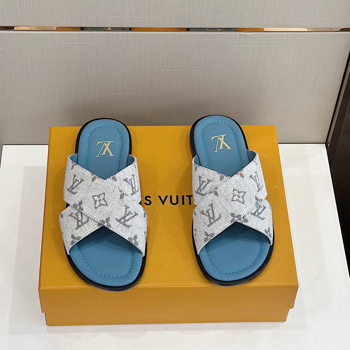 LuxluxHouse Best Quality Sandals Louis Vuitton