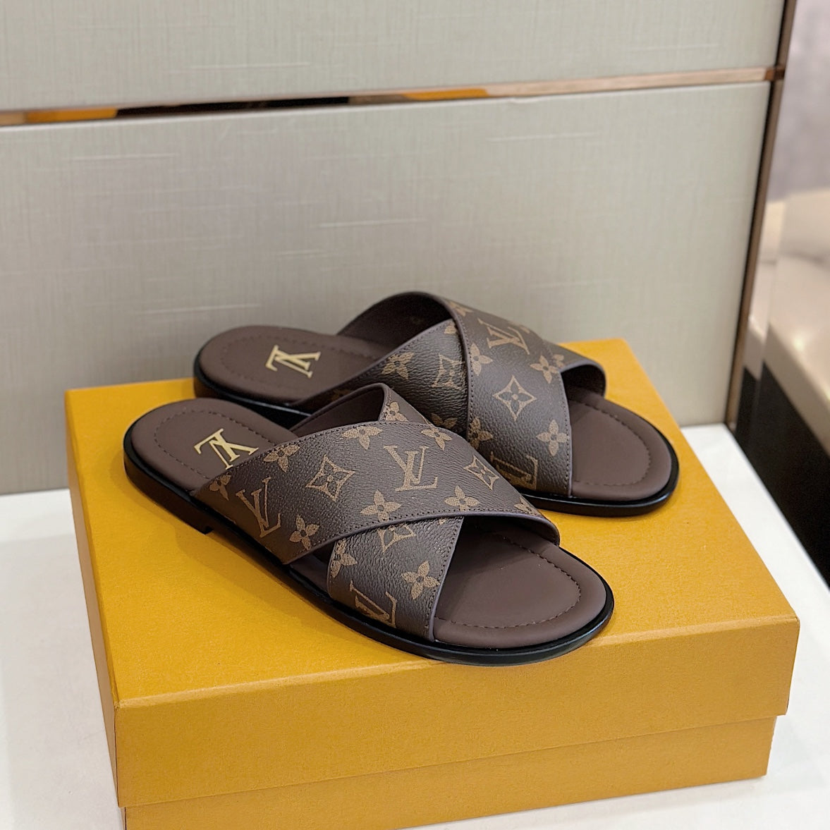 LuxluxHouse Best Quality Sandals Louis Vuitton