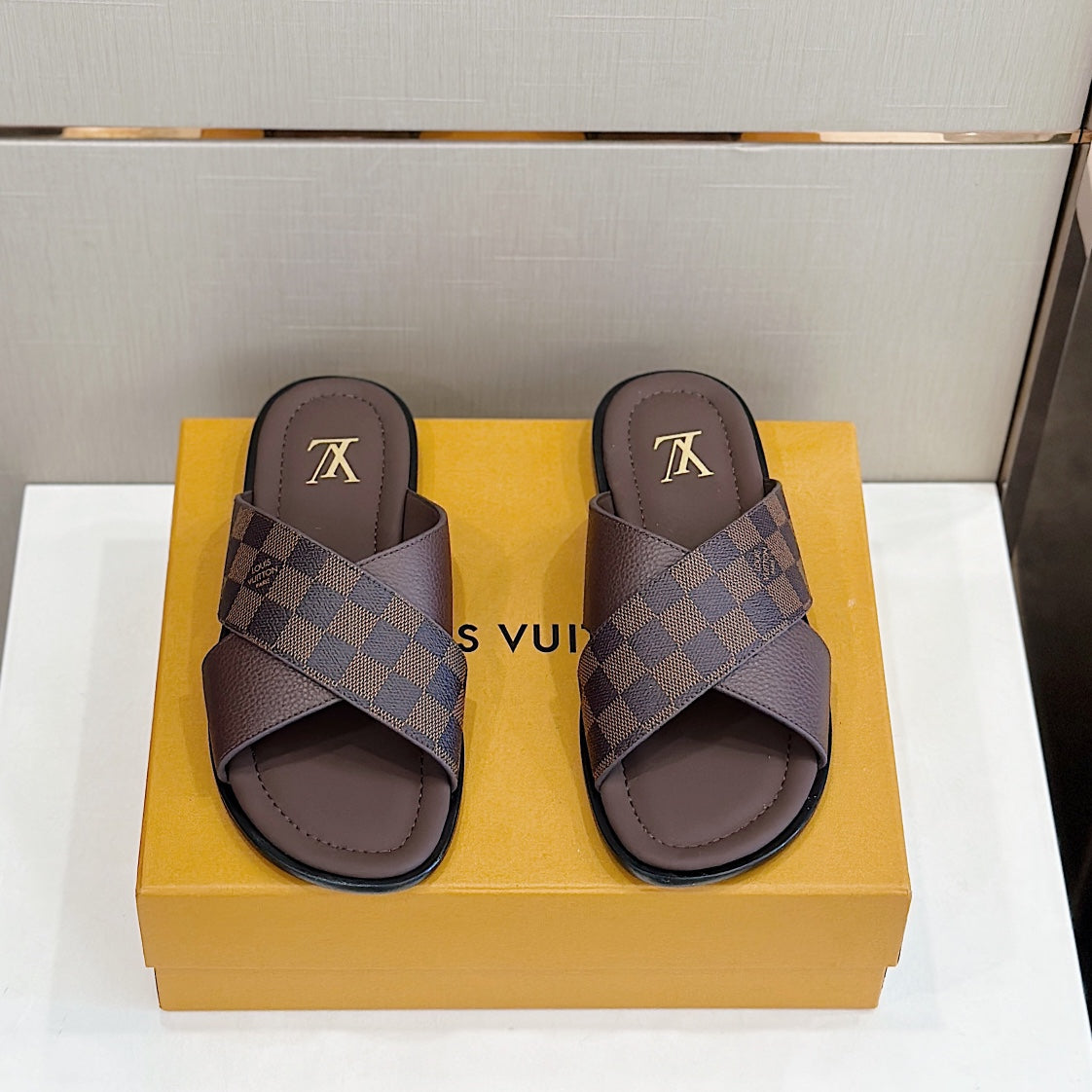 LuxluxHouse Best Quality Sandals Louis Vuitton