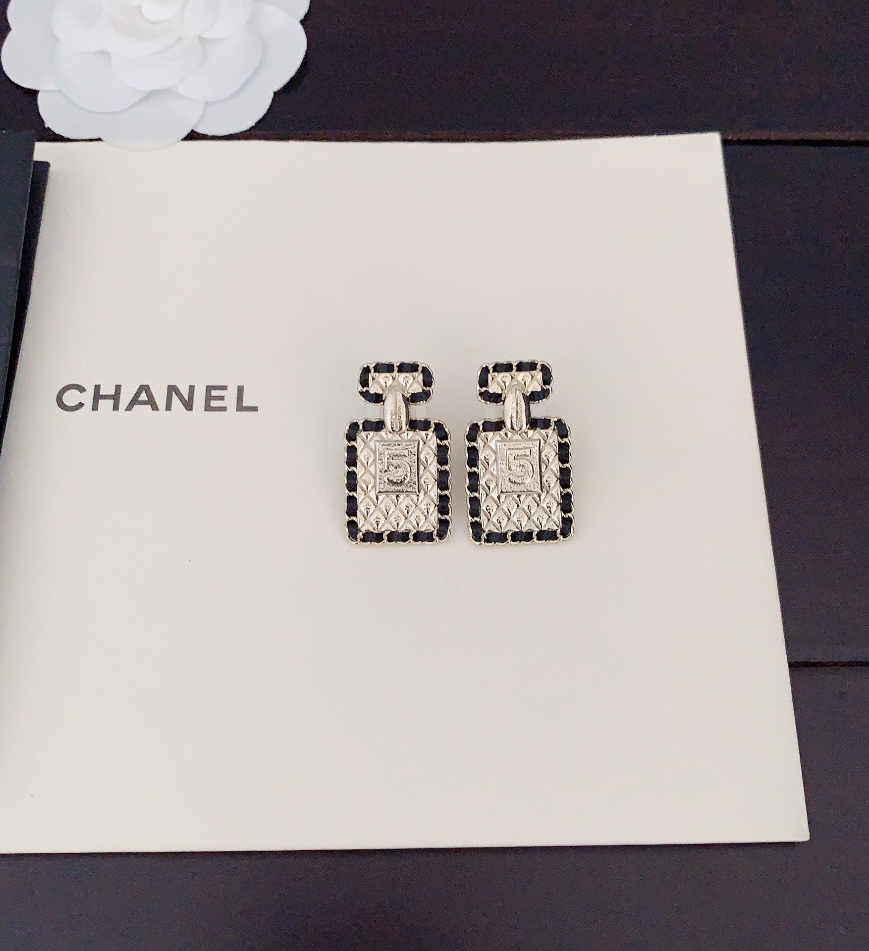 LuxluxHouse Best Quality Accessories Chanel Earrings
