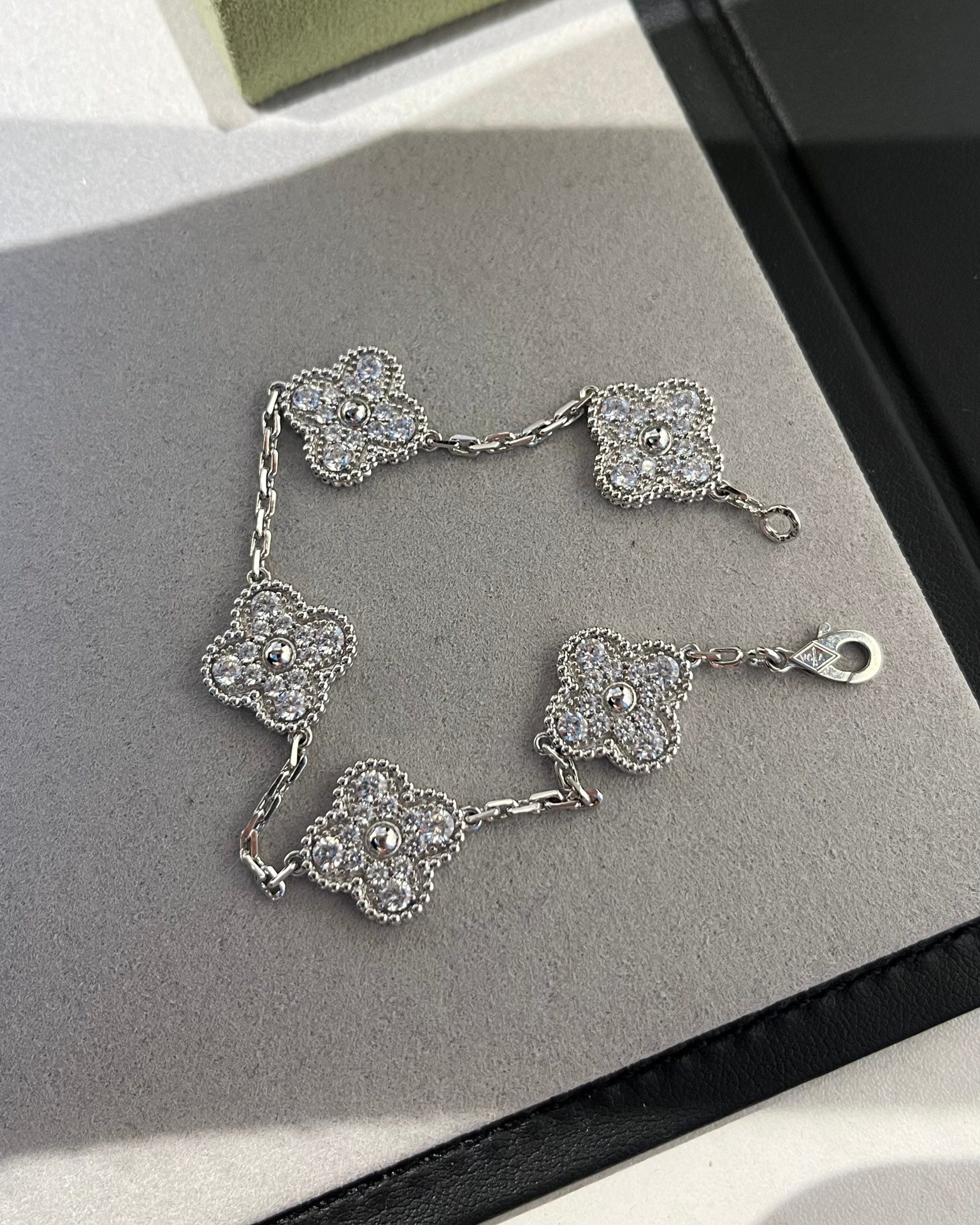 LuxluxHouse Best Quality Accessories Bracelet Van Cleef & Arpels