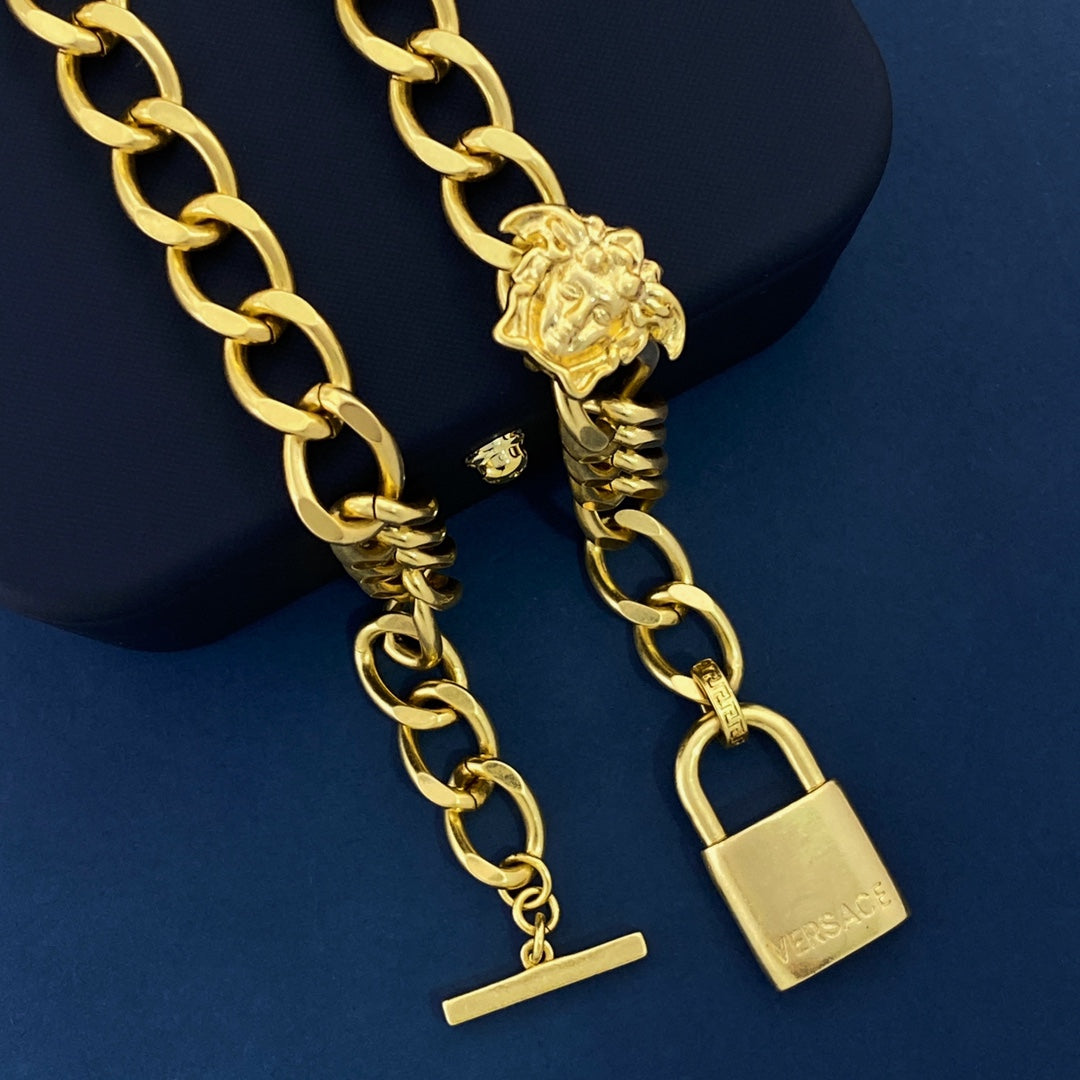 LuxluxHouse Best Quality Accessories Versace
