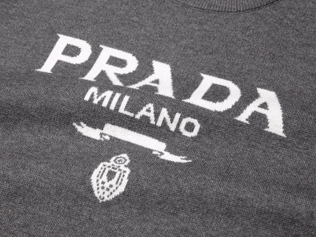 LuxluxHouse Best Quality Clothes Hoodie & Sweater Prada