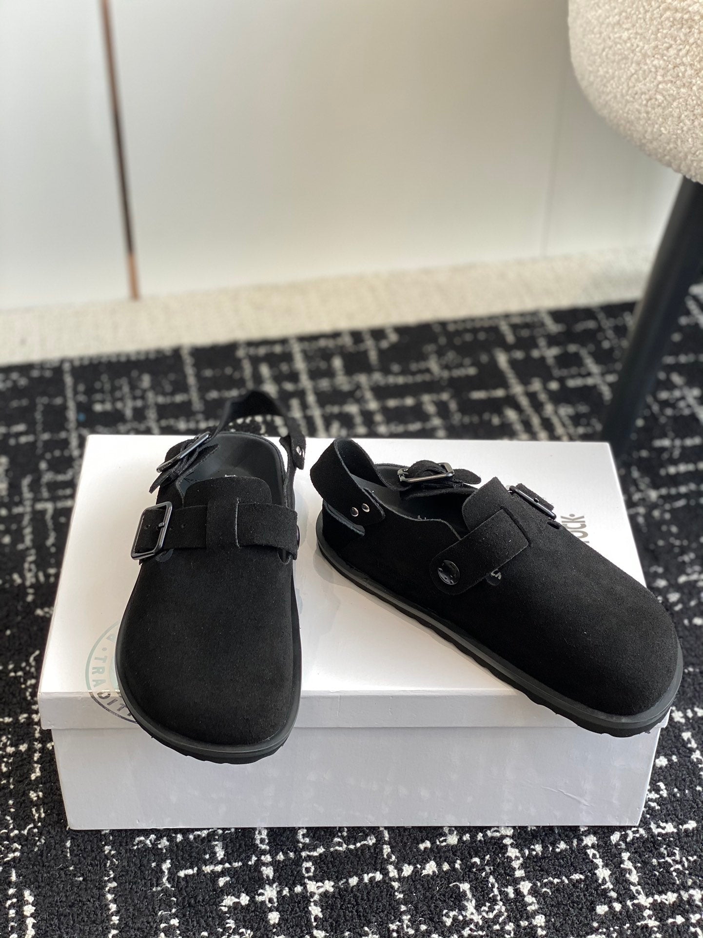 LuxluxHouse Best Quality Sandals Dior
