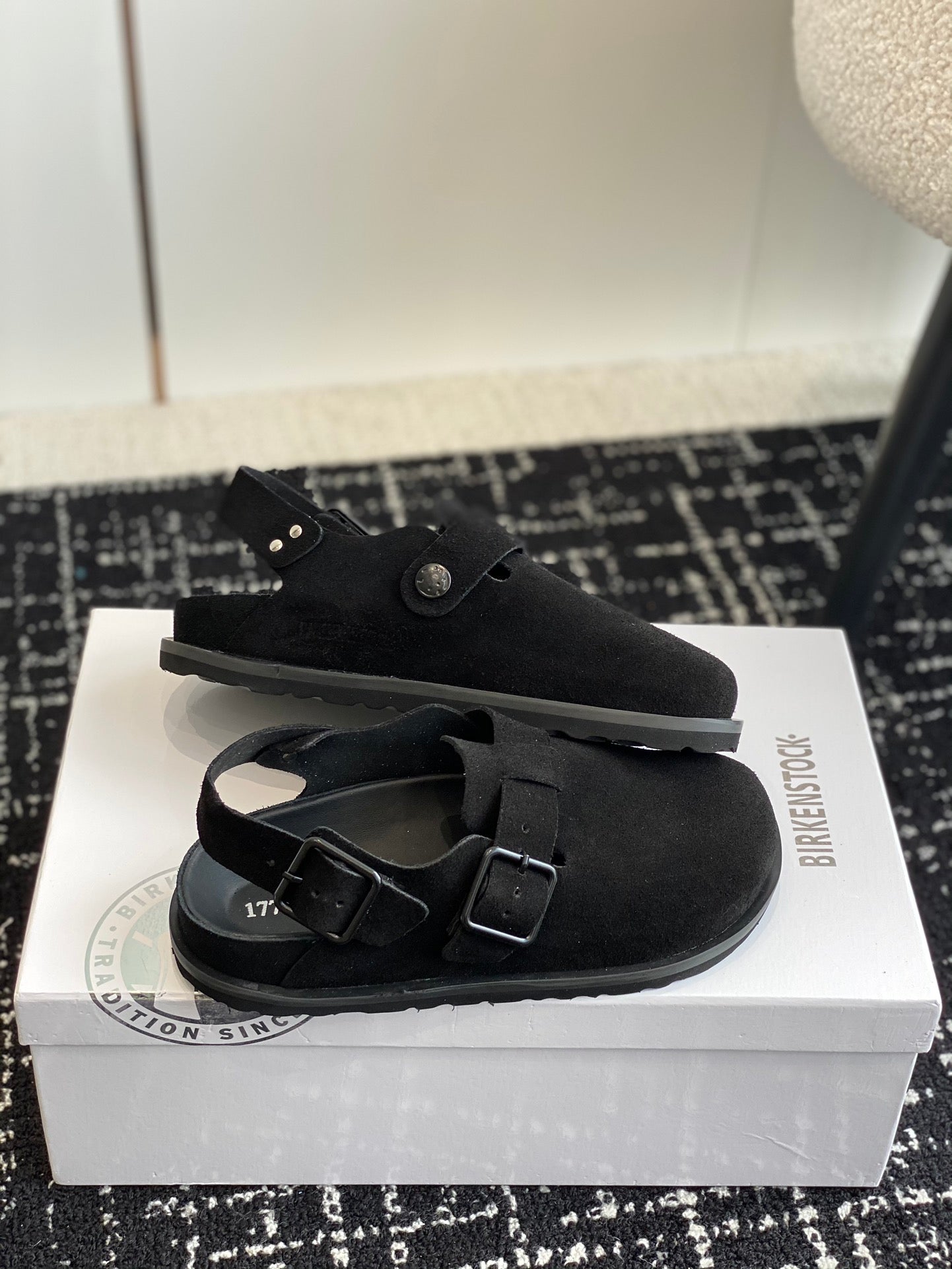 LuxluxHouse Best Quality Sandals Dior