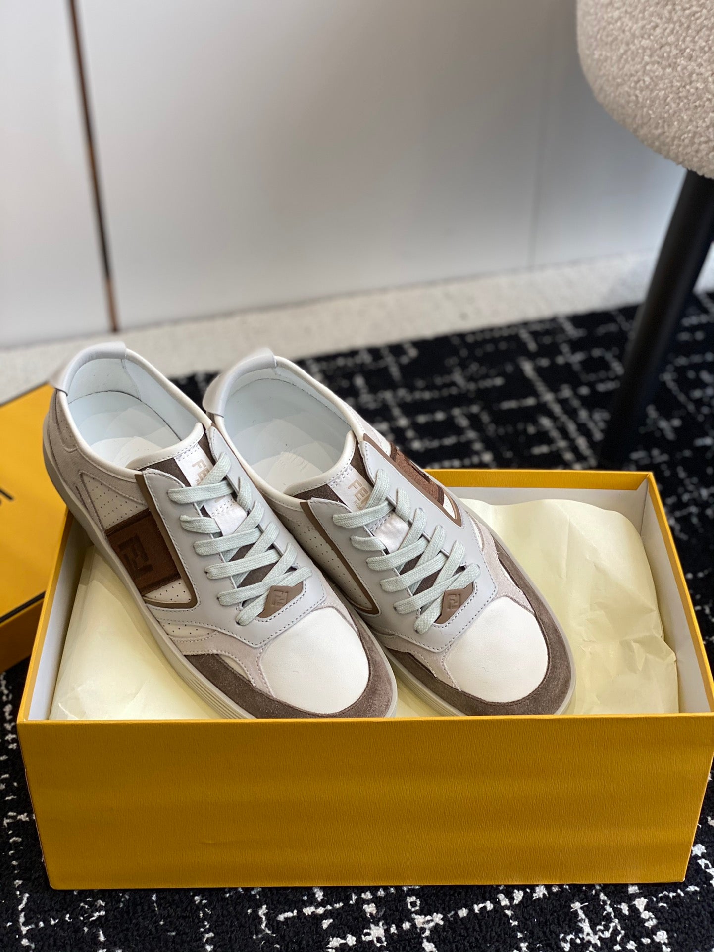 LuxluxHouse Best Quality Shoes Fendi
