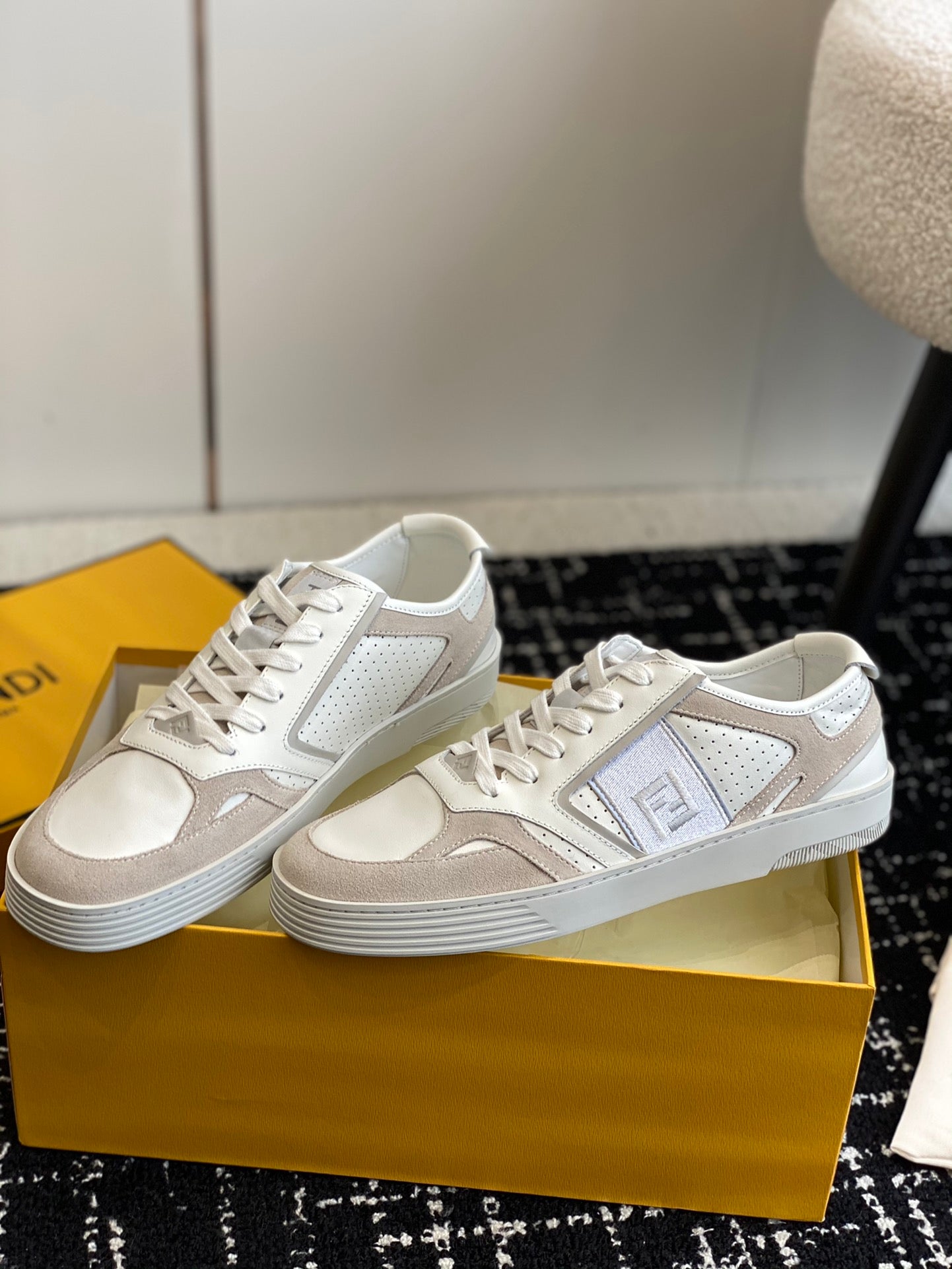 LuxluxHouse Best Quality Shoes Fendi