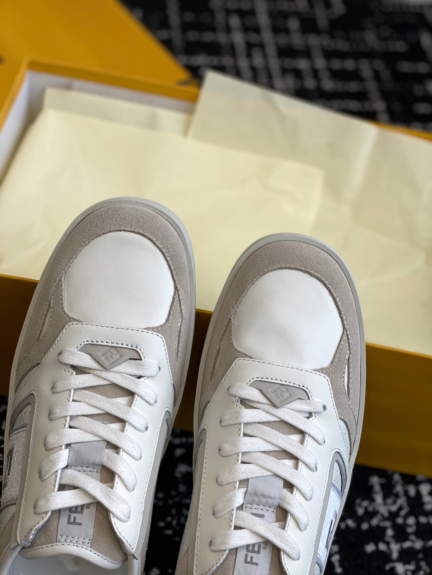 LuxluxHouse Best Quality Shoes Fendi