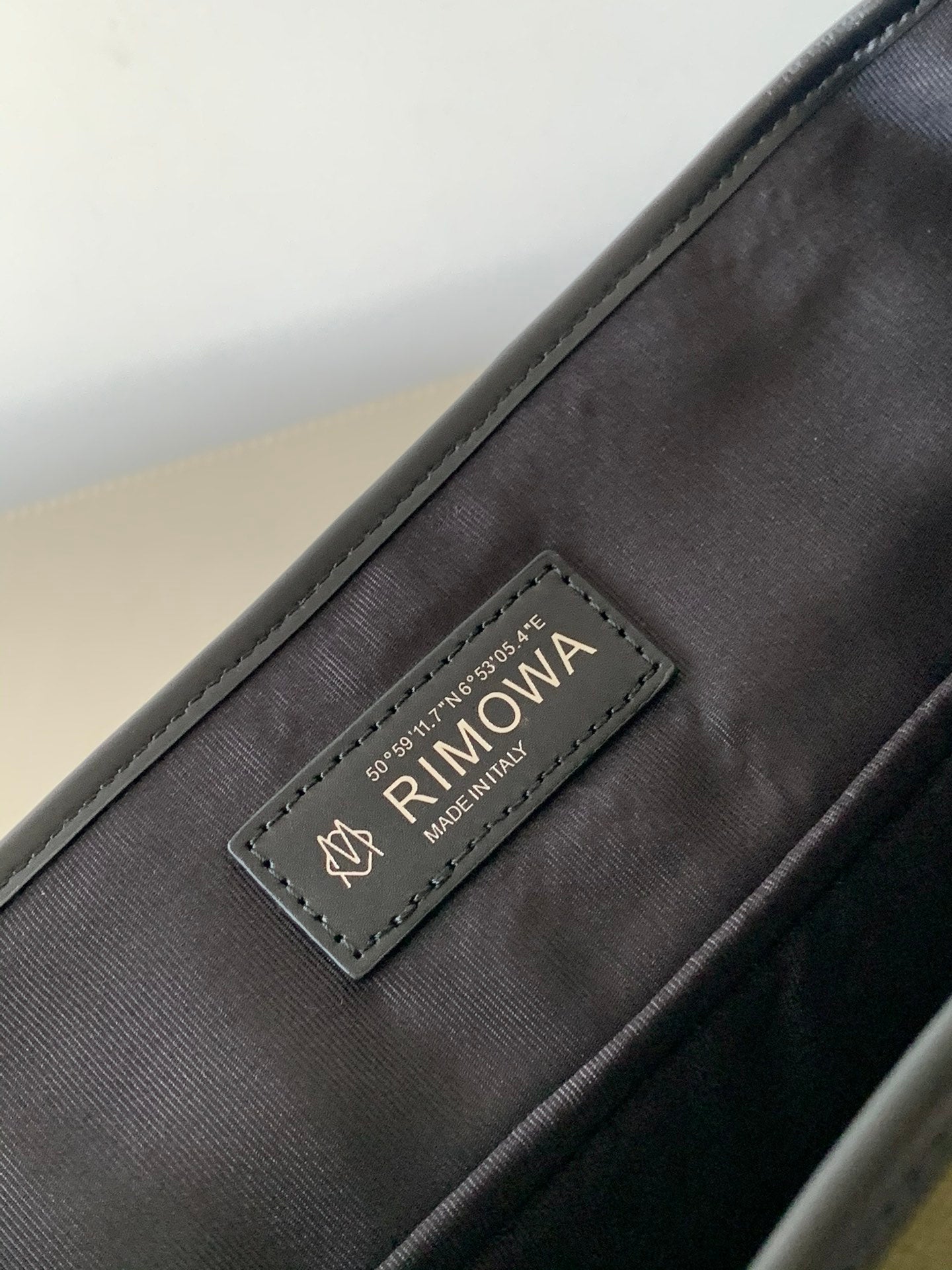 LuxluxHouse Best Quality Bags Luggage