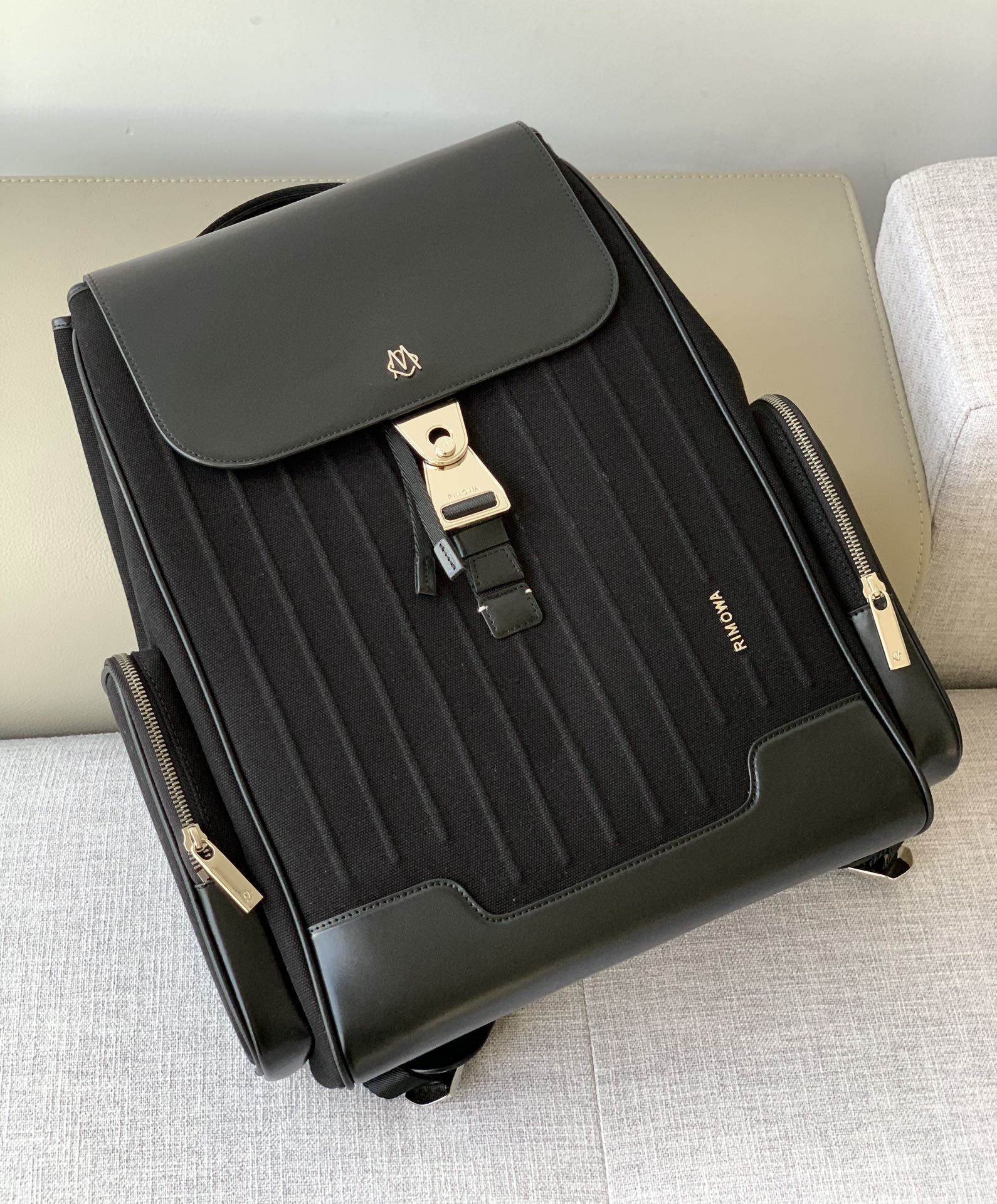 LuxluxHouse Best Quality Bags Luggage