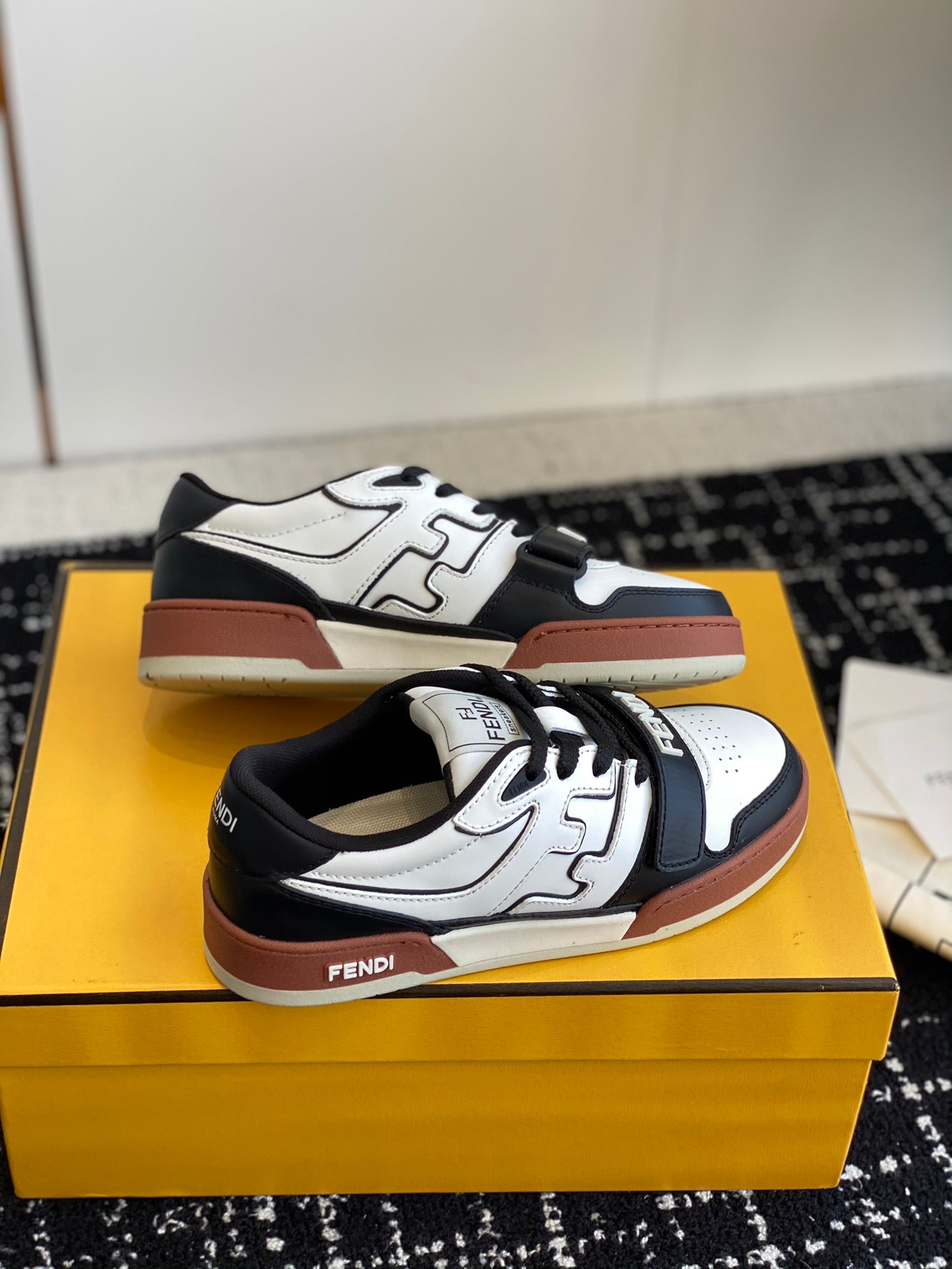 LuxluxHouse Best Quality Shoes Fendi