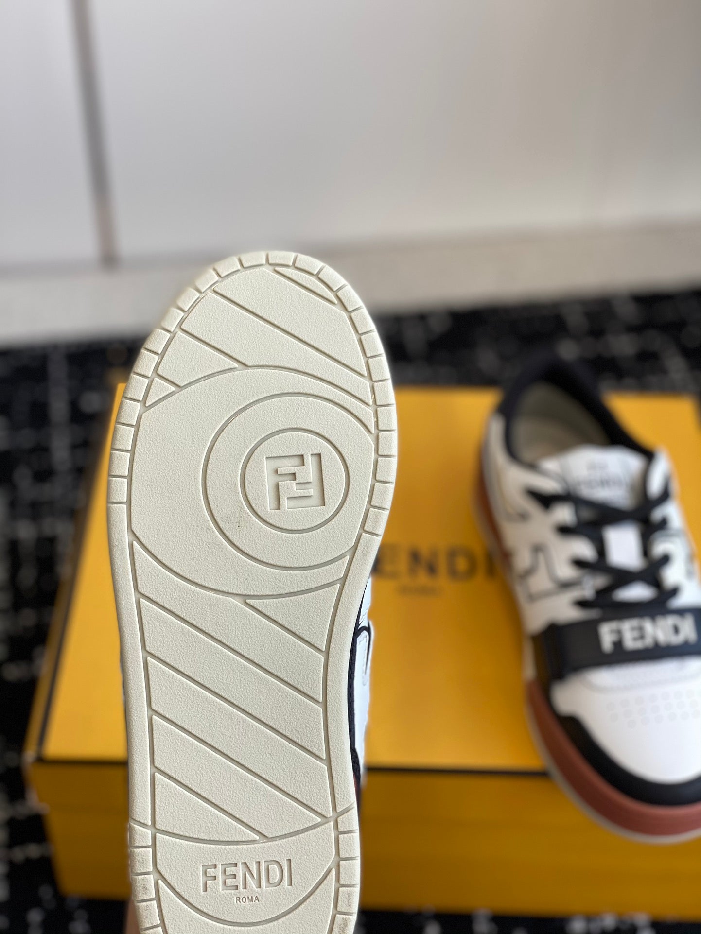 LuxluxHouse Best Quality Shoes Fendi