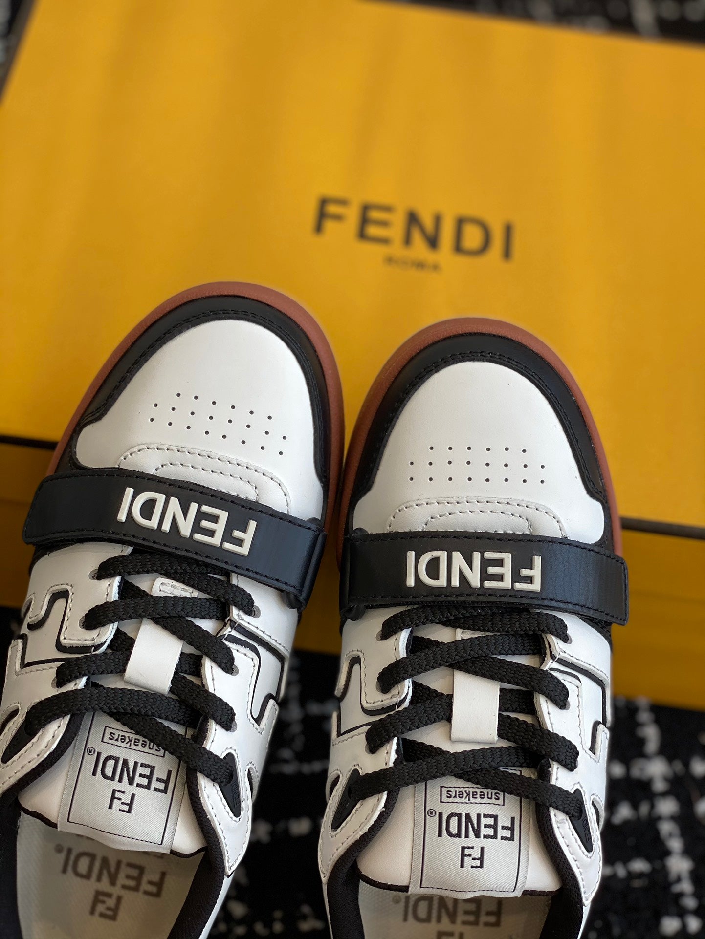 LuxluxHouse Best Quality Shoes Fendi