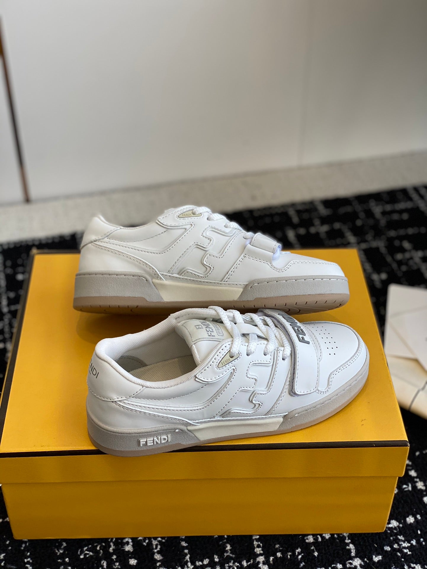 LuxluxHouse Best Quality Shoes Fendi