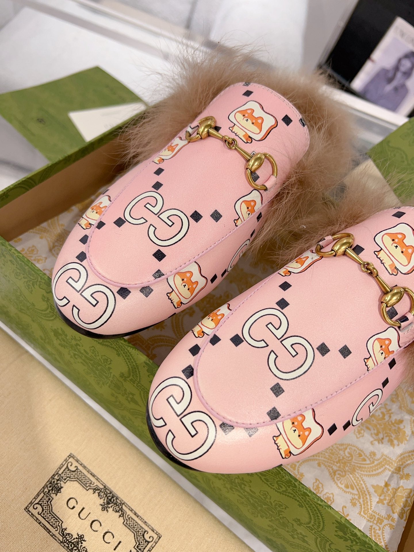 LuxluxHouse Best Quality Gucci Women Shoes