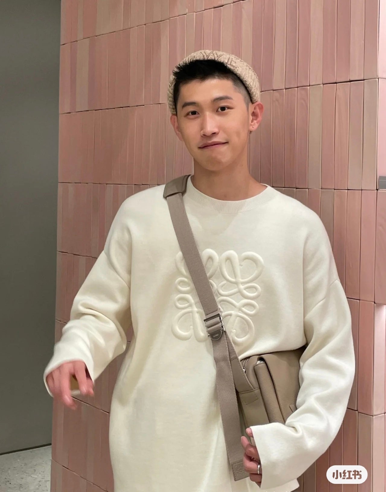 LuxluxHouse Best Quality Clothes Hoodie & Sweater Loewe