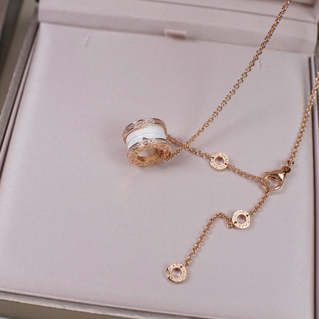 LuxluxHouse Best Quality Accessories Bracelet Necklace Bvlgari