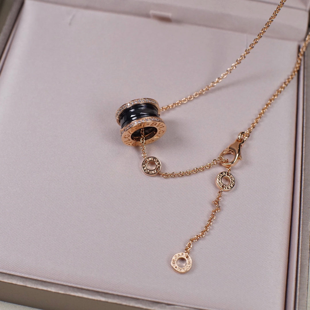 LuxluxHouse Best Quality Accessories Bracelet Necklace Bvlgari
