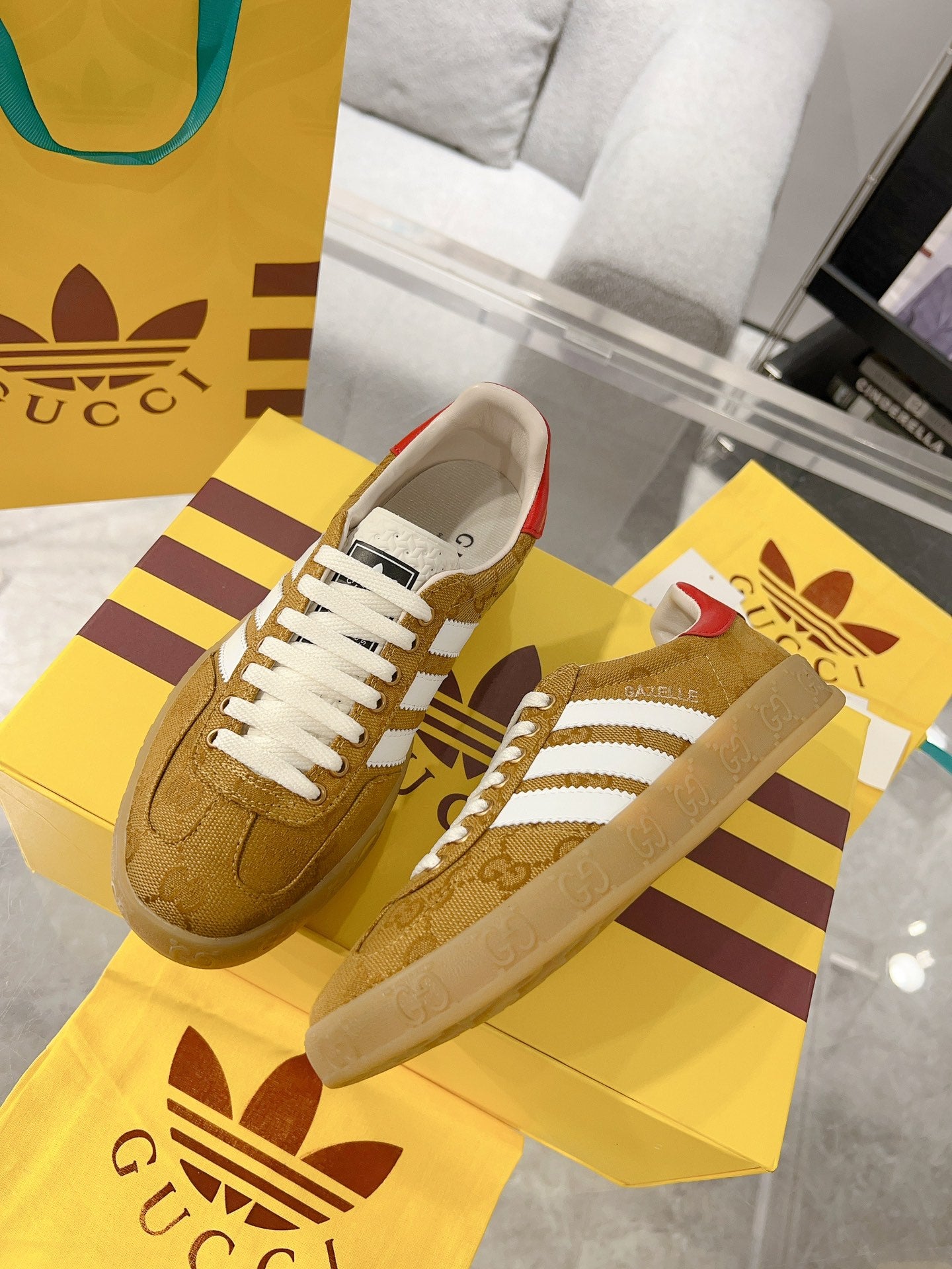 LuxluxHouse Best Quality Shoes Gucci