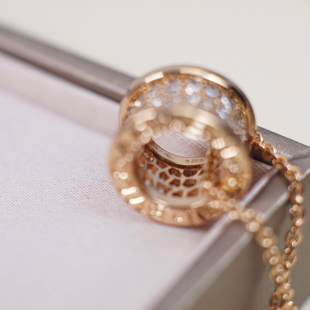 LuxluxHouse Best Quality Accessories Bracelet Necklace Bvlgari