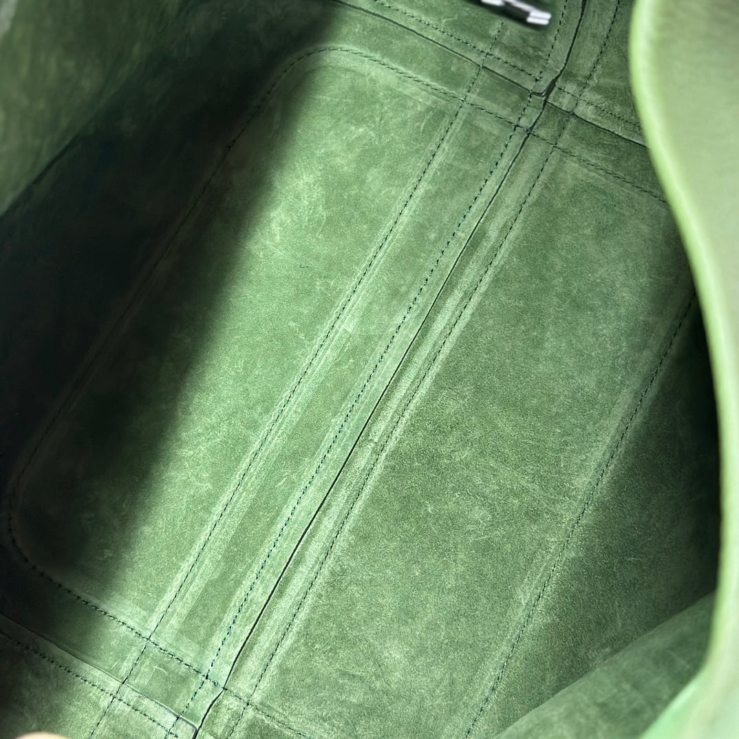 LuxluxHouse Best Quality Bags Loro Piana Women