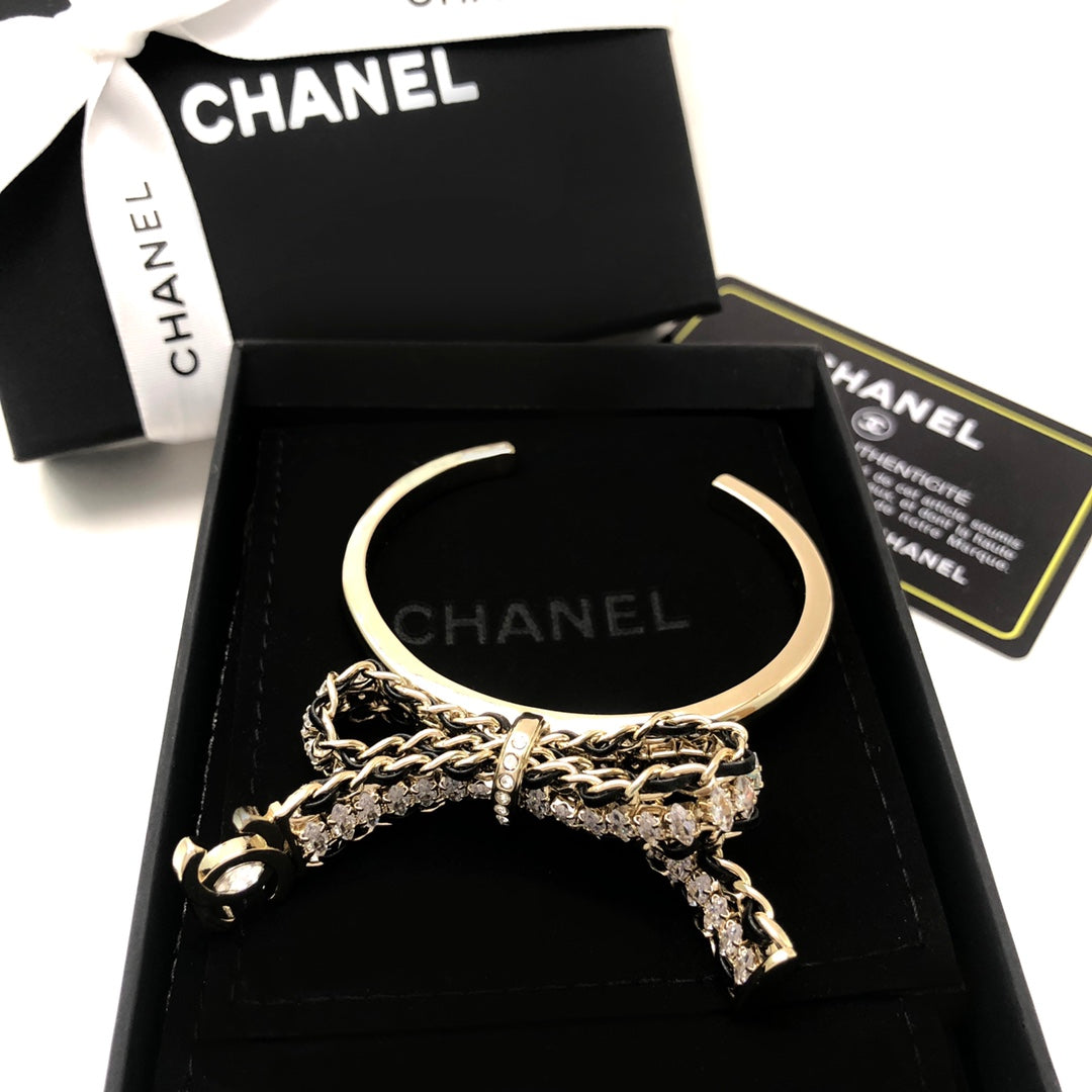 LuxluxHouse Best Quality Accessories Bracelet Bracelet Earrings Chanel Earrings