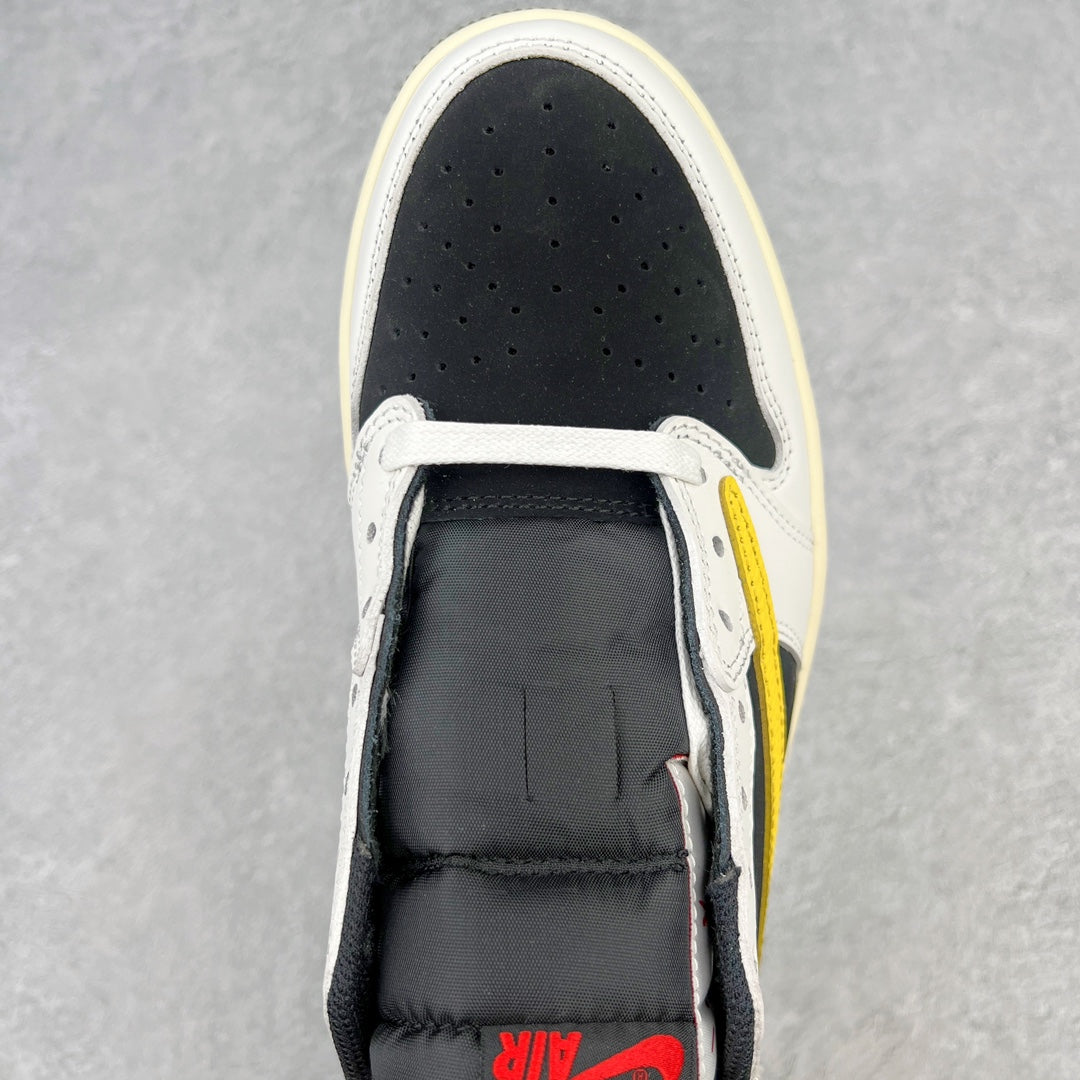 KZ Batch-Air Jordan 1 × Travis Scott “White Yellow”
