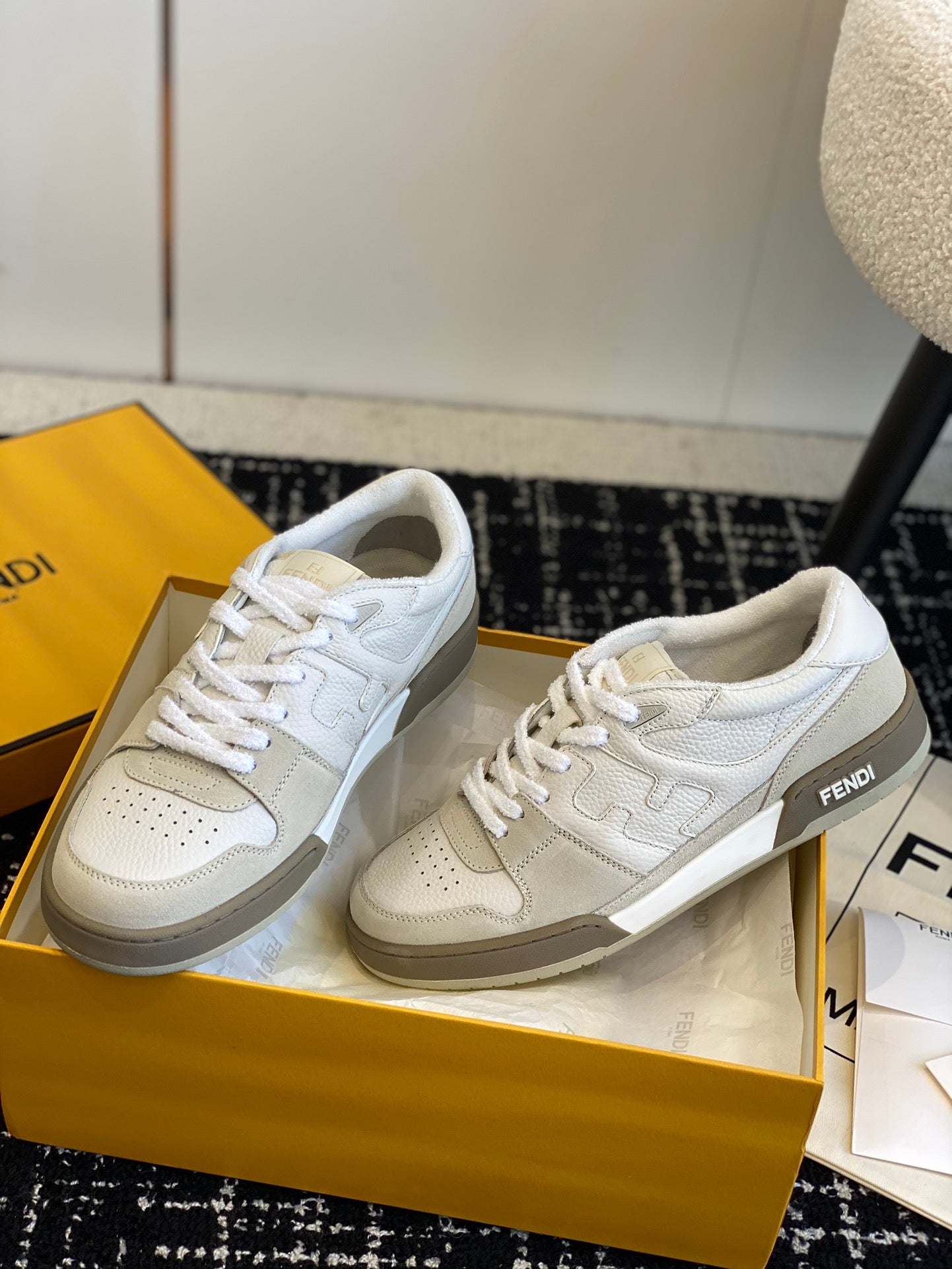 LuxluxHouse Best Quality Shoes Fendi