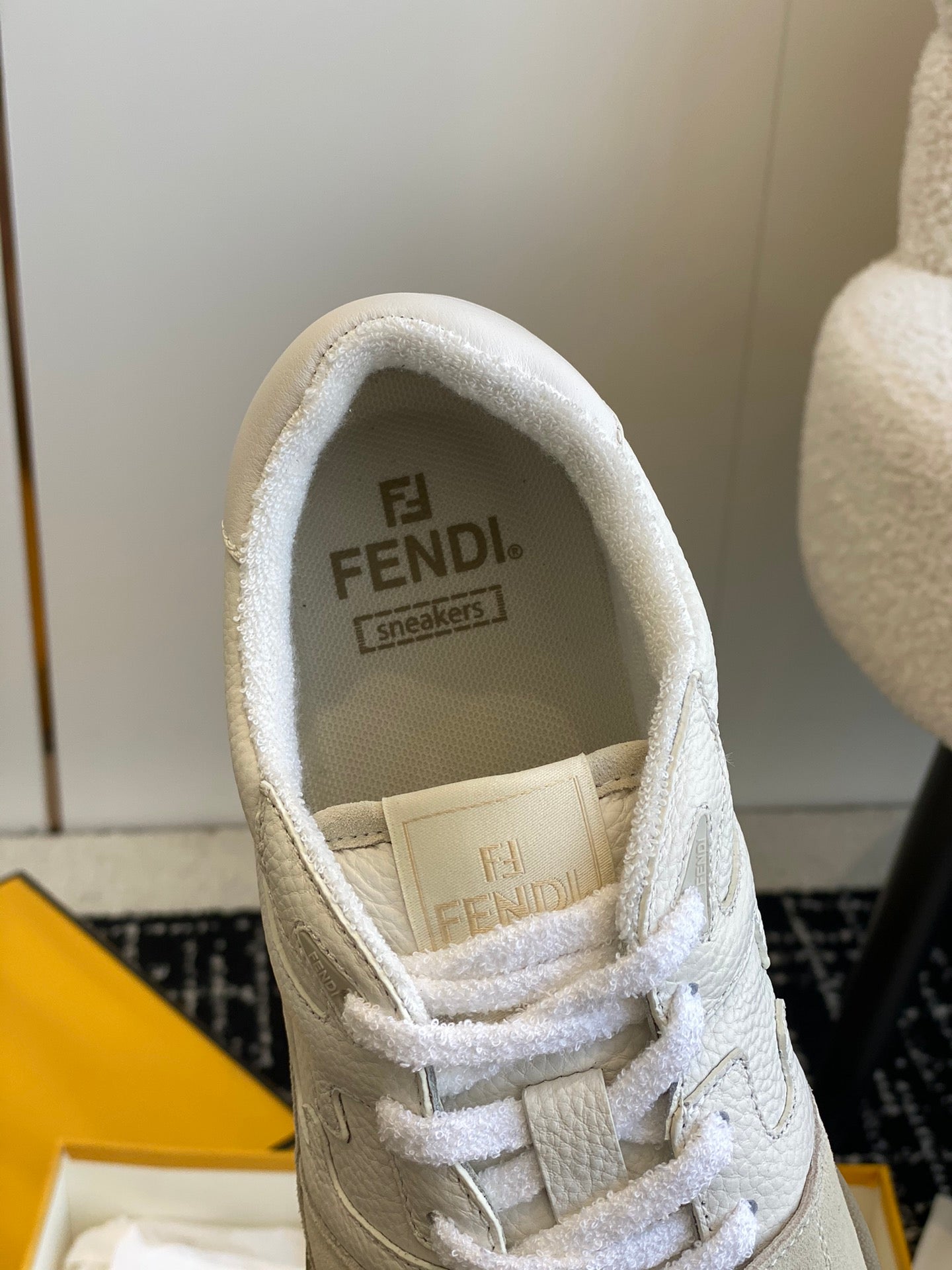 LuxluxHouse Best Quality Shoes Fendi