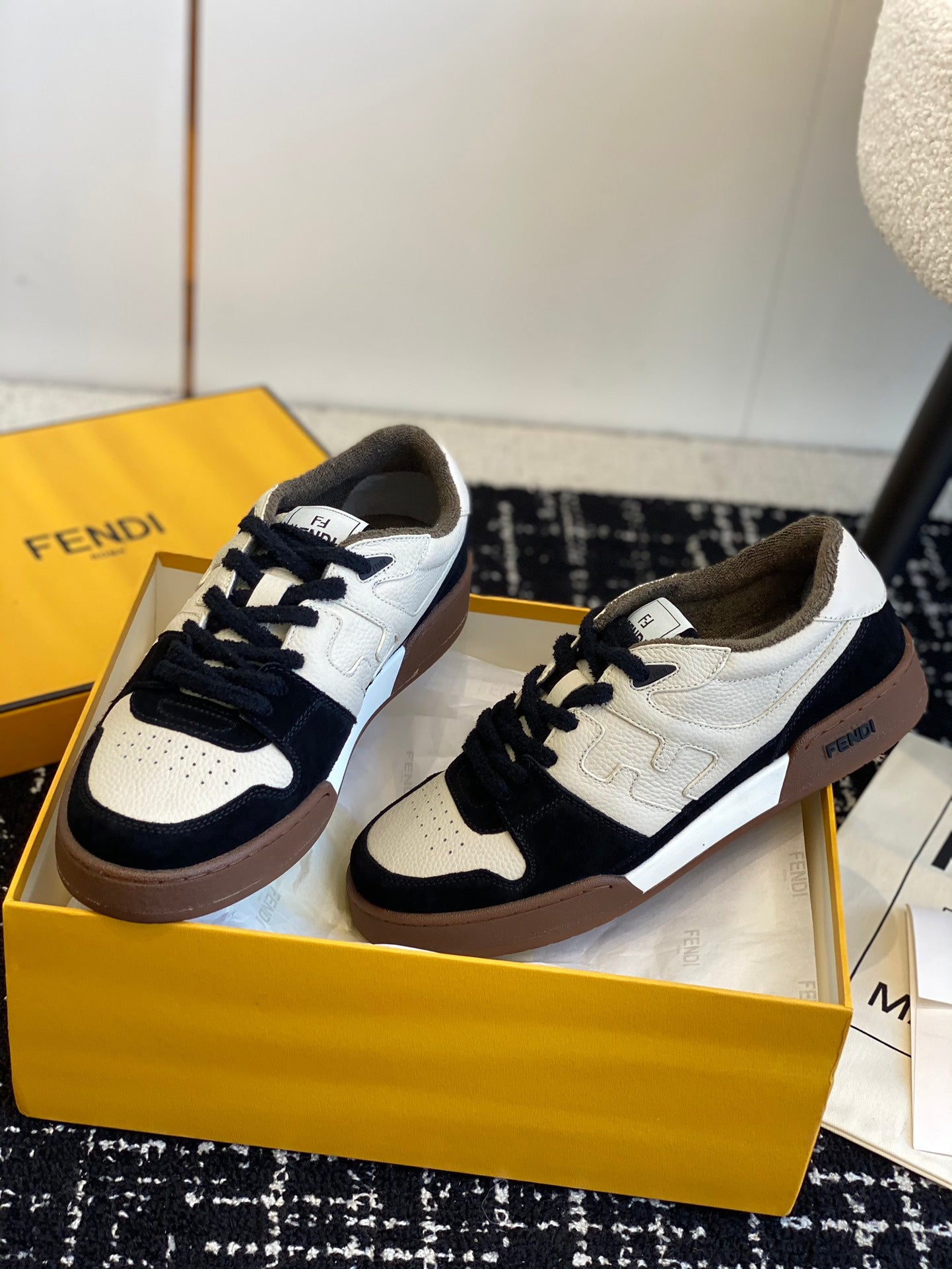 LuxluxHouse Best Quality Shoes Fendi