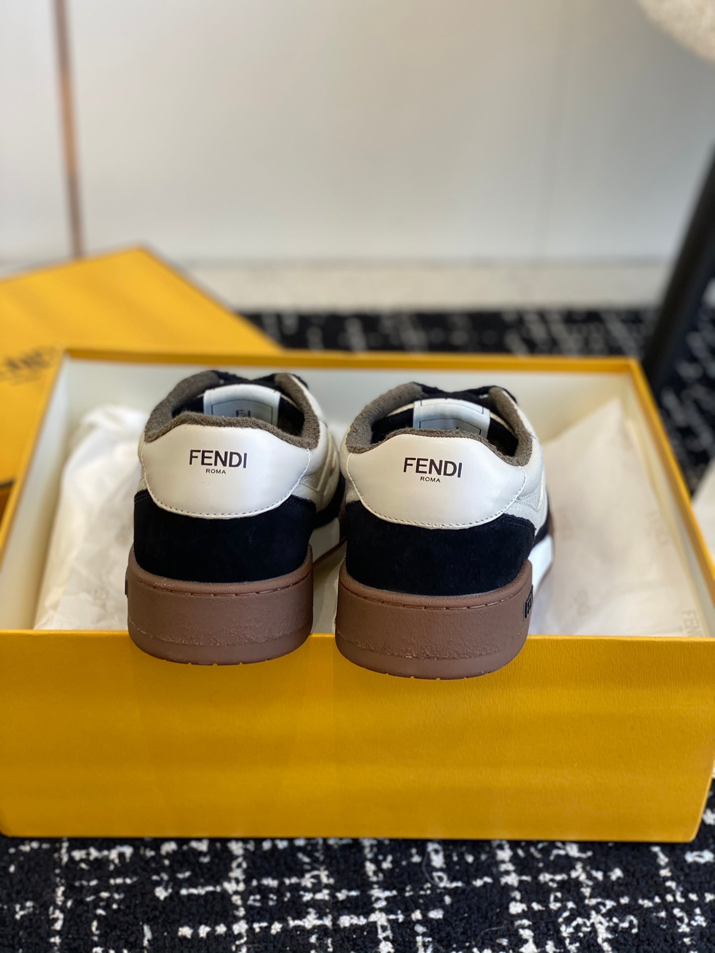 LuxluxHouse Best Quality Shoes Fendi
