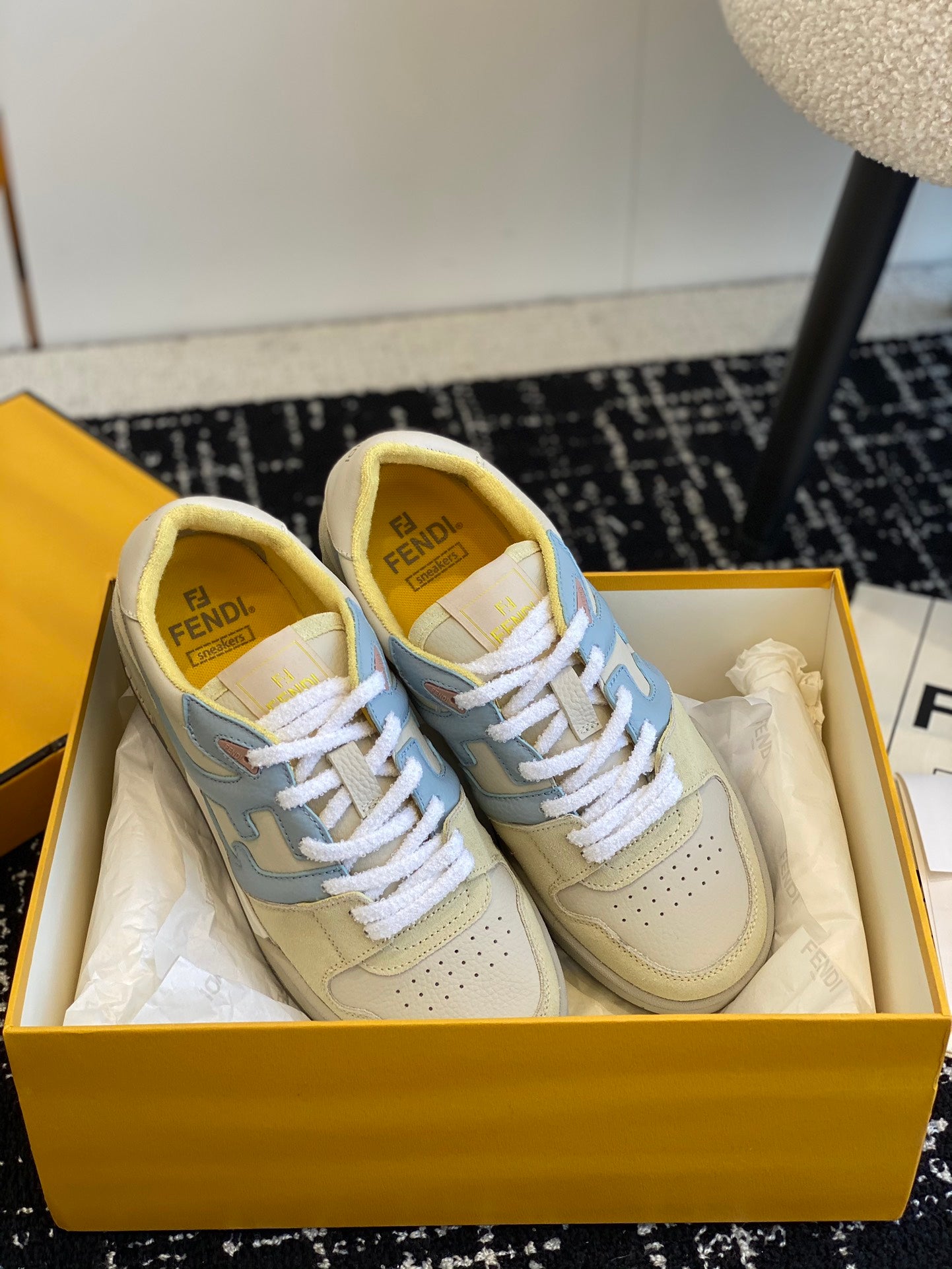 LuxluxHouse Best Quality Shoes Fendi