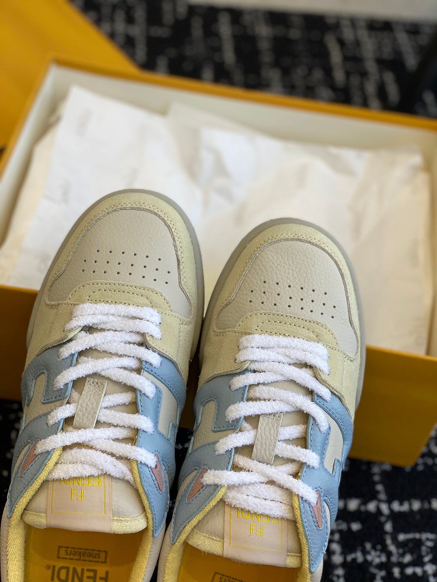 LuxluxHouse Best Quality Shoes Fendi